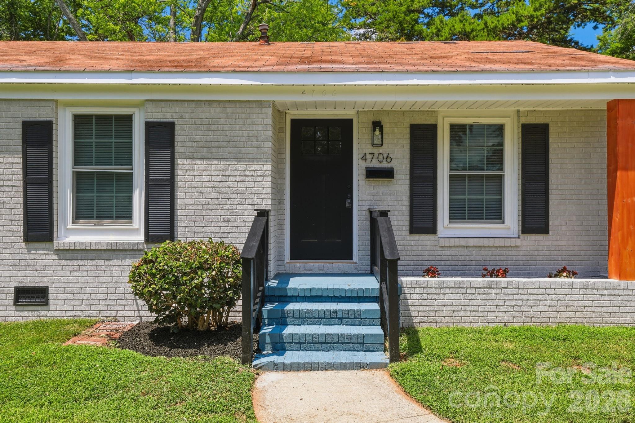 4706 Brooktree Drive — Charlotte