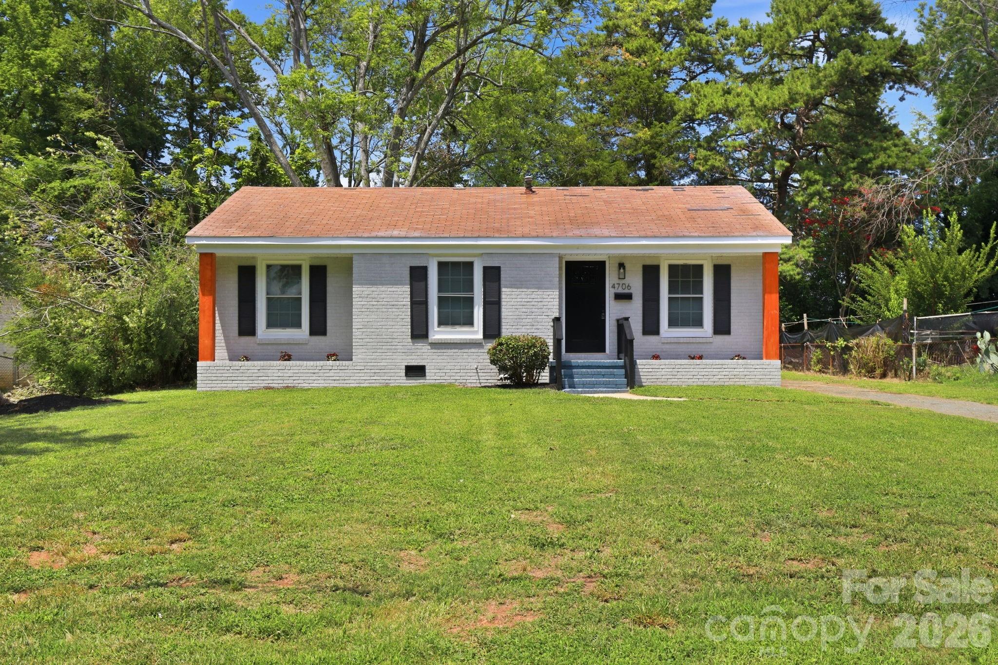 4706 Brooktree Drive — Charlotte