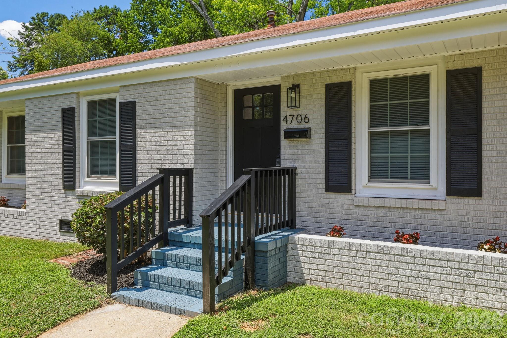 4706 Brooktree Drive — Charlotte