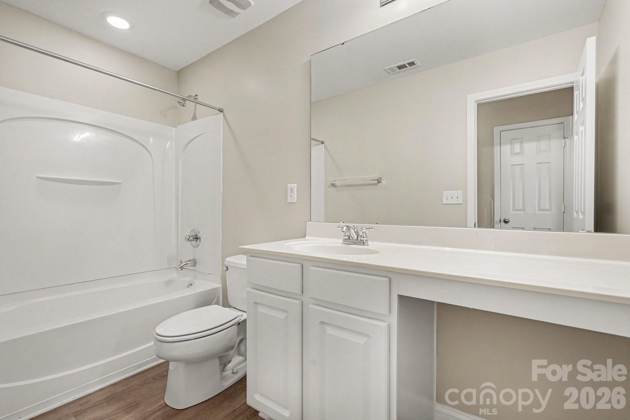 9228 Seamill Road — Charlotte