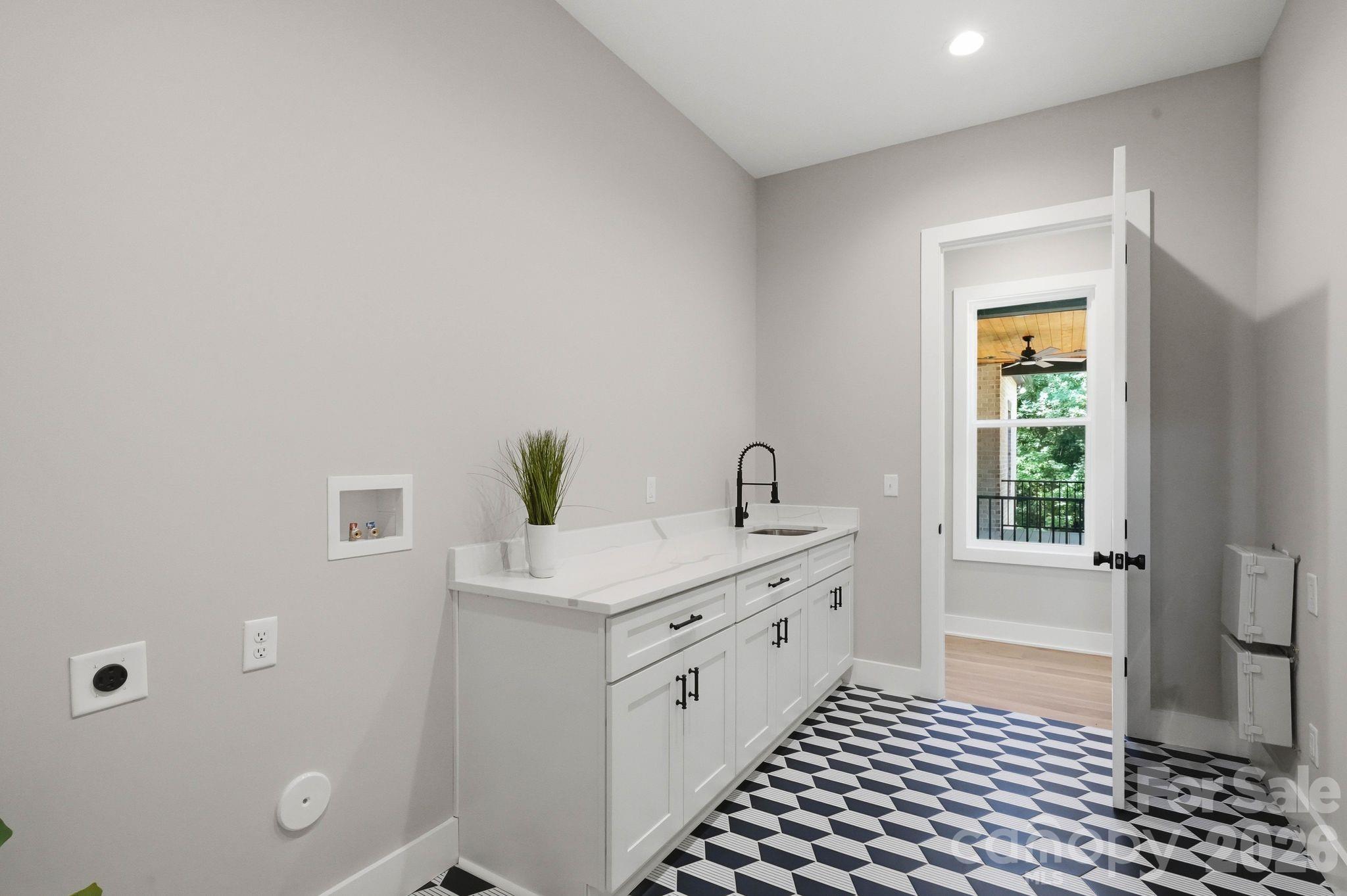 4028 Spindrift Cove Drive — Denver