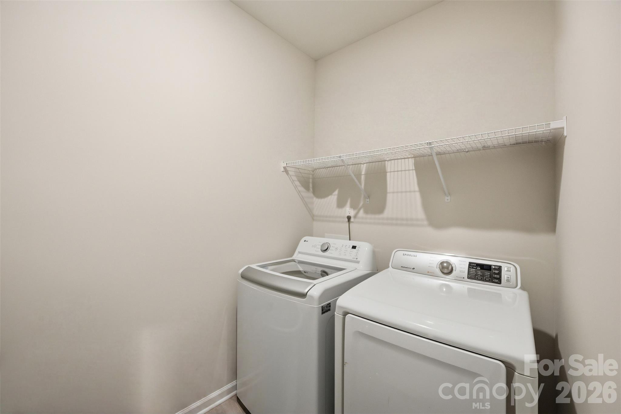 2943 Parkwest Drive — Albemarle