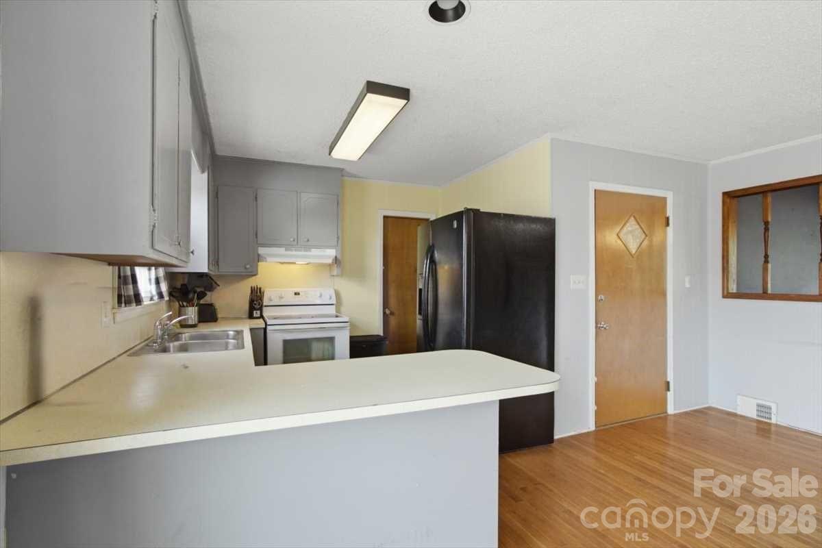 990 Colonial Drive — China Grove