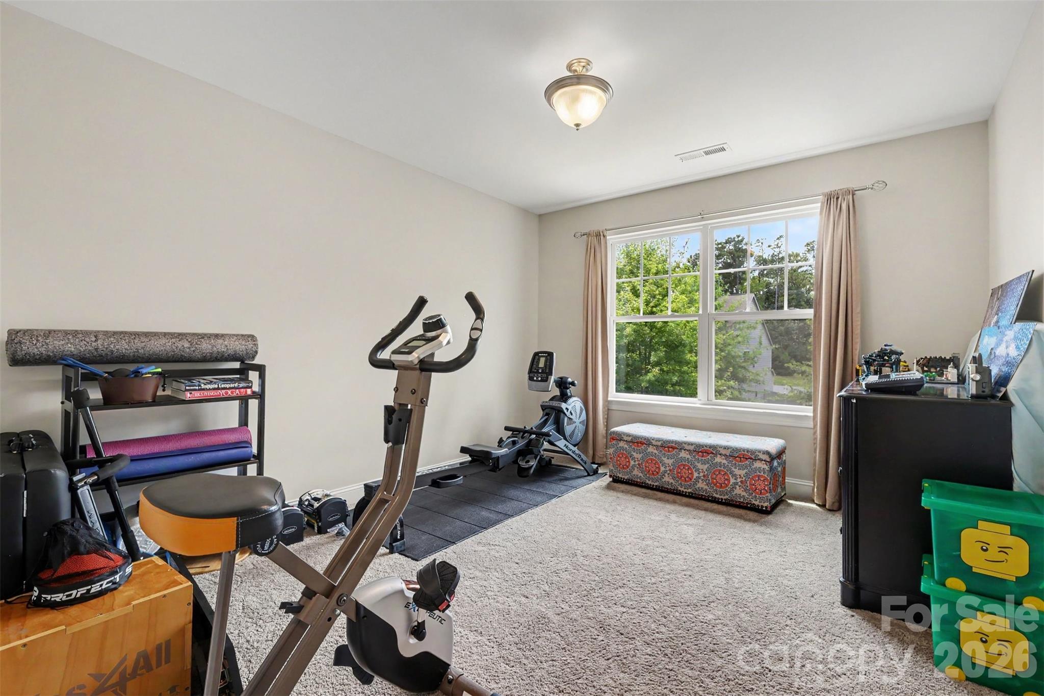 9014 Manor Oak Court — Charlotte