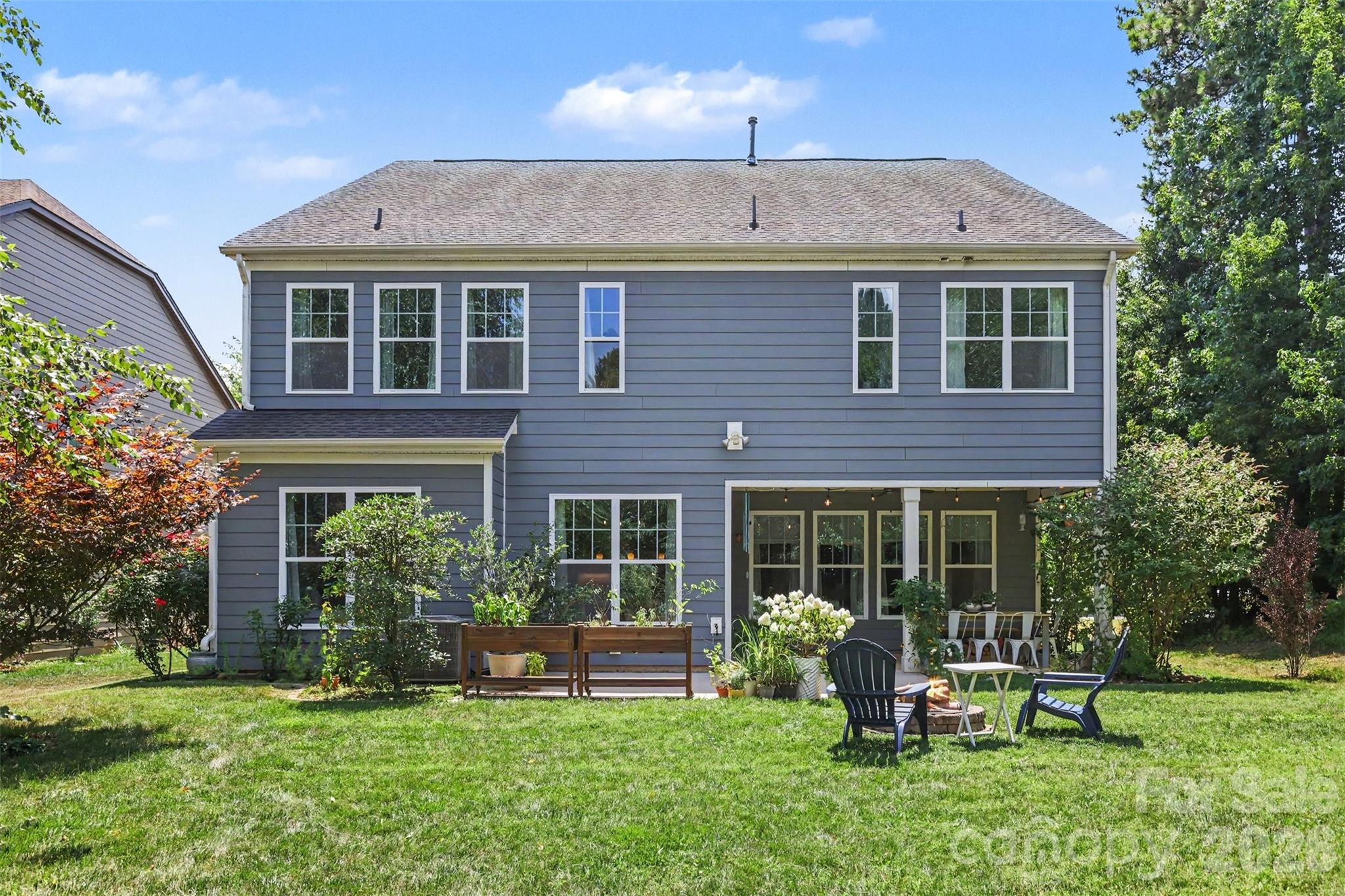 9014 Manor Oak Court — Charlotte