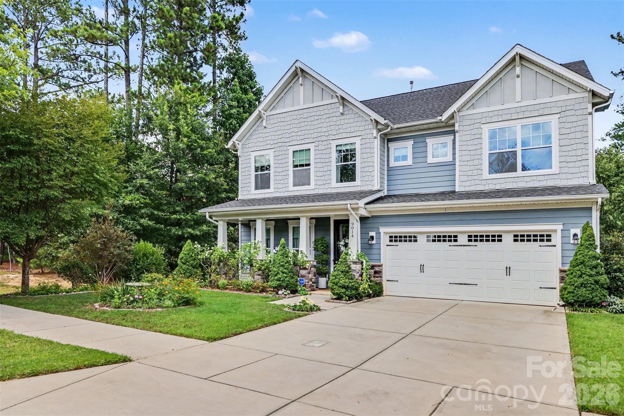9014 Manor Oak Court — Charlotte