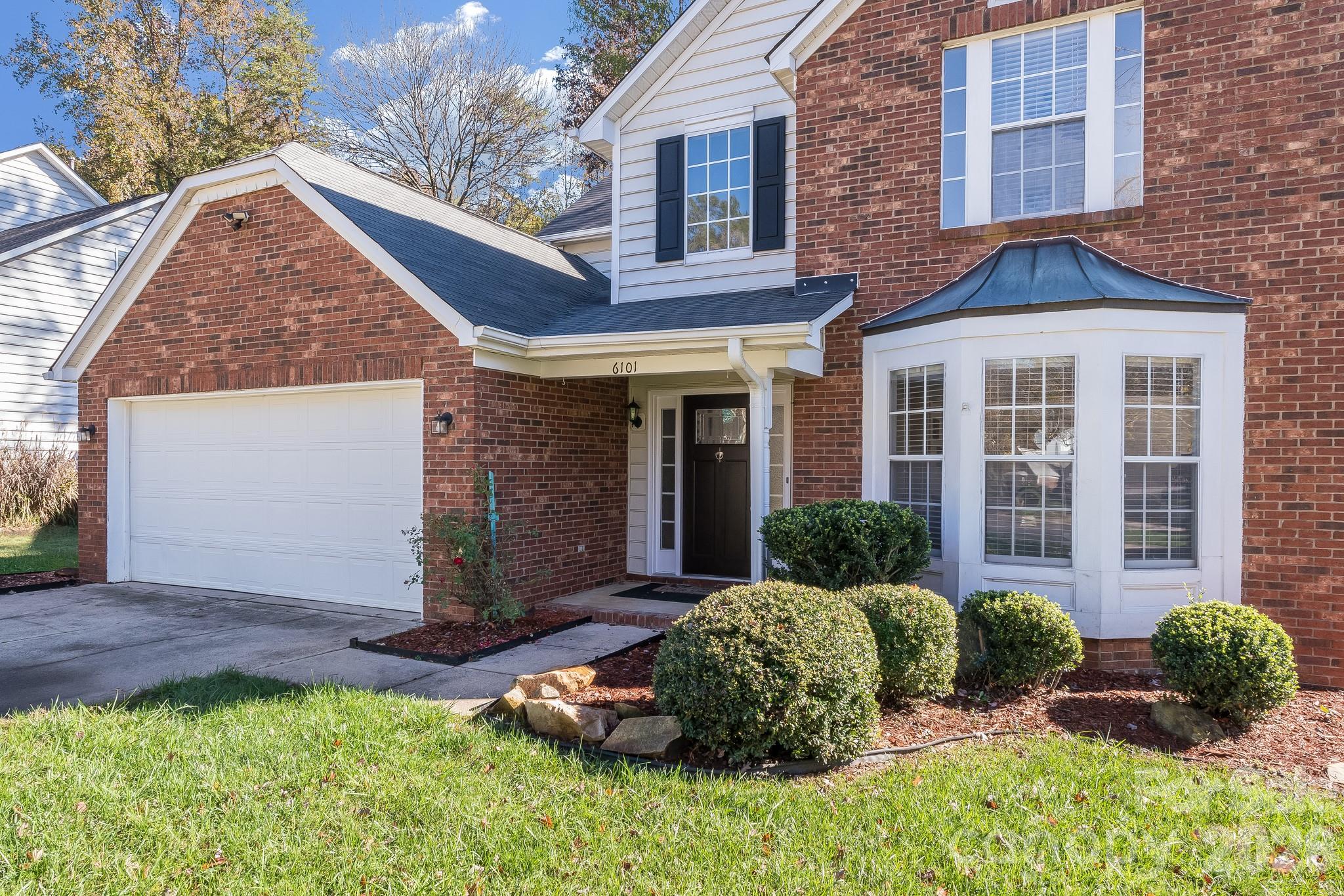 6101 Skyline Drive — Charlotte