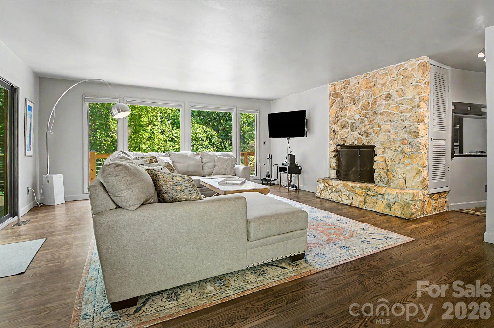 797 Merrills Cove Road — Asheville