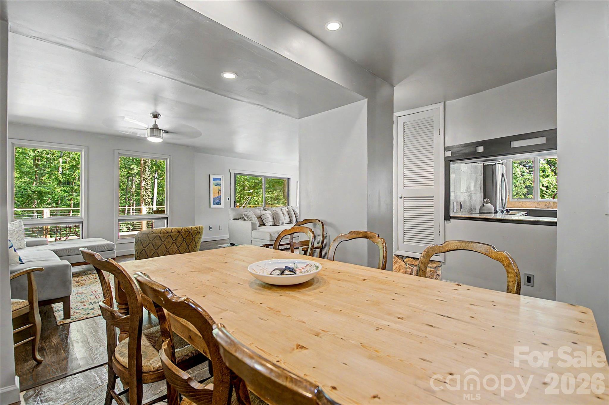 797 Merrills Cove Road — Asheville