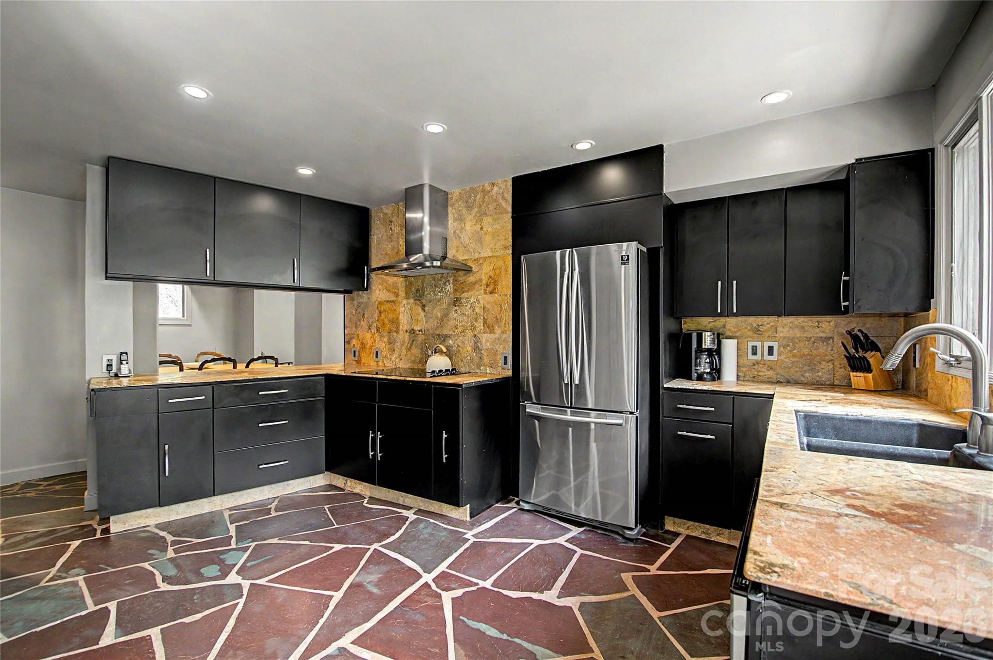 797 Merrills Cove Road — Asheville