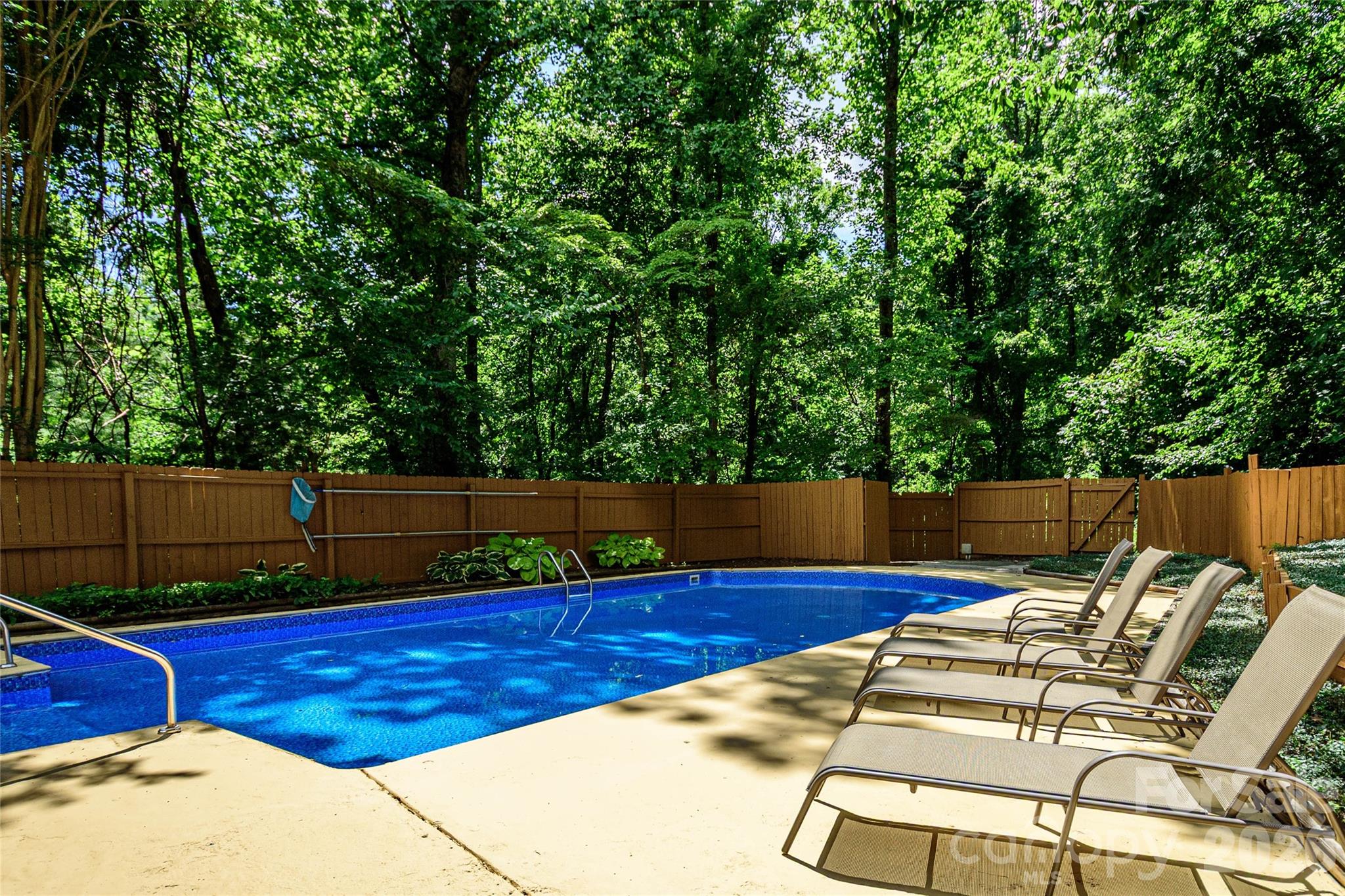 797 Merrills Cove Road — Asheville