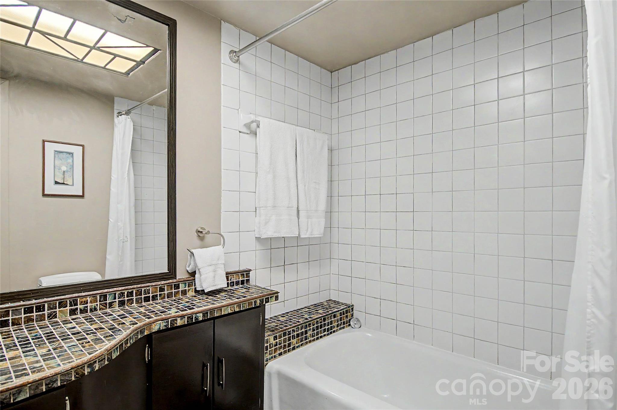 797 Merrills Cove Road — Asheville
