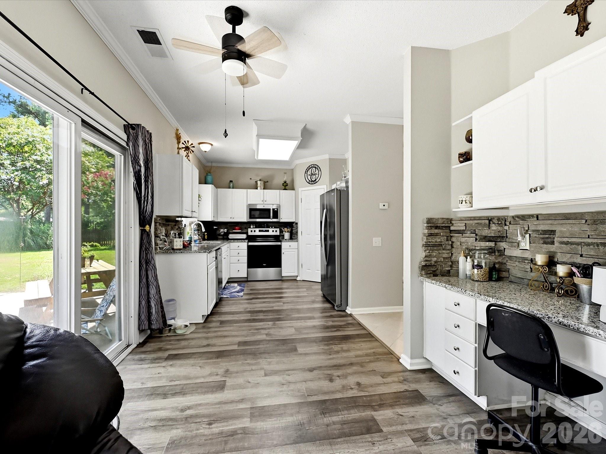 100 Aylesbury Lane — Indian Trail