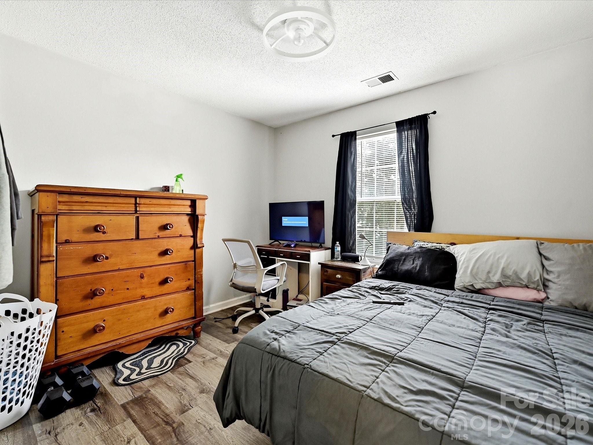 100 Aylesbury Lane — Indian Trail