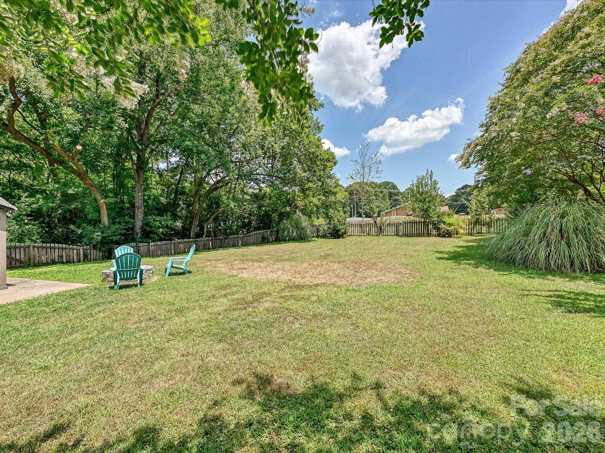 100 Aylesbury Lane — Indian Trail