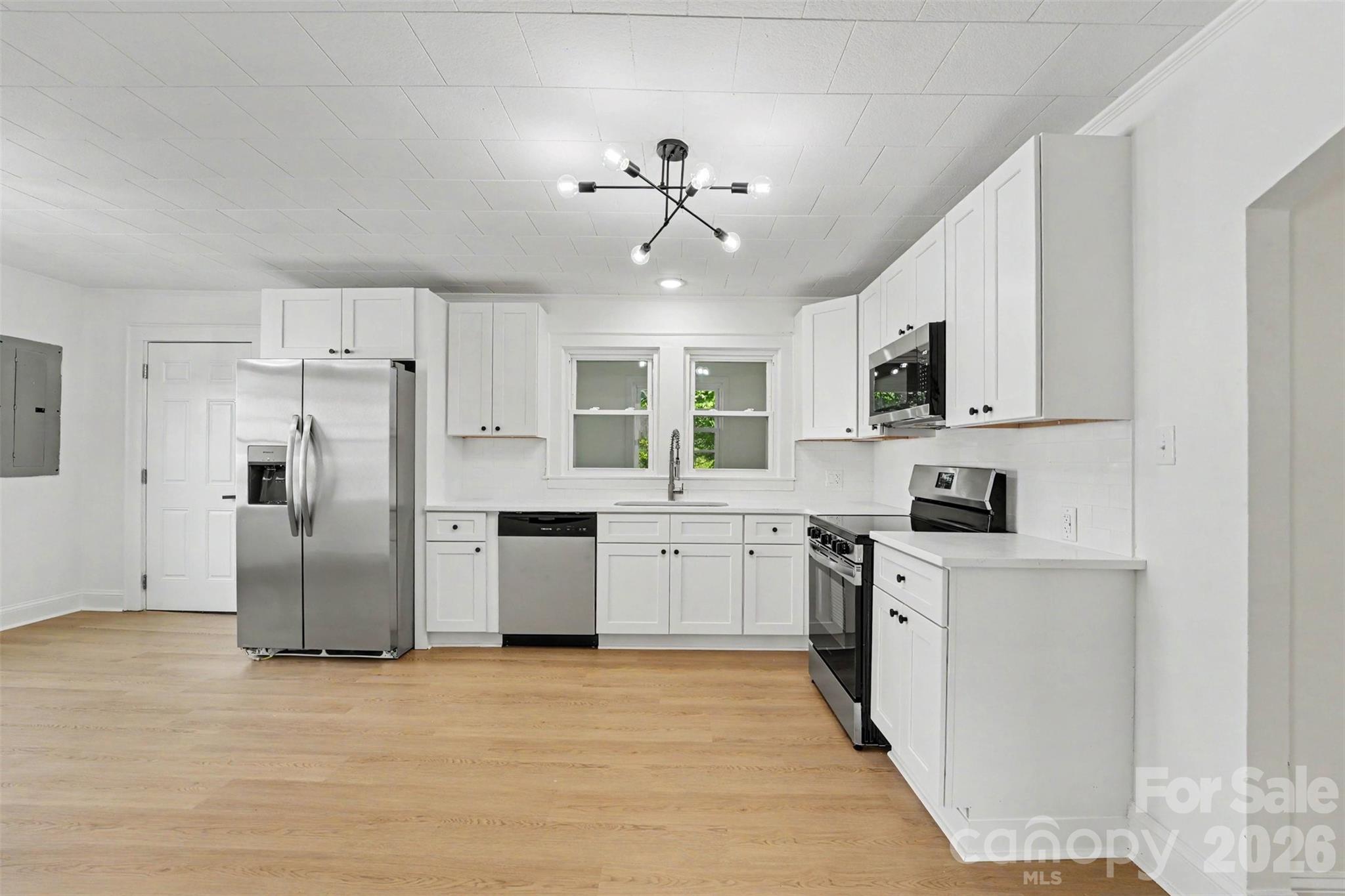 115 Autumn Leaf Road — Troutman
