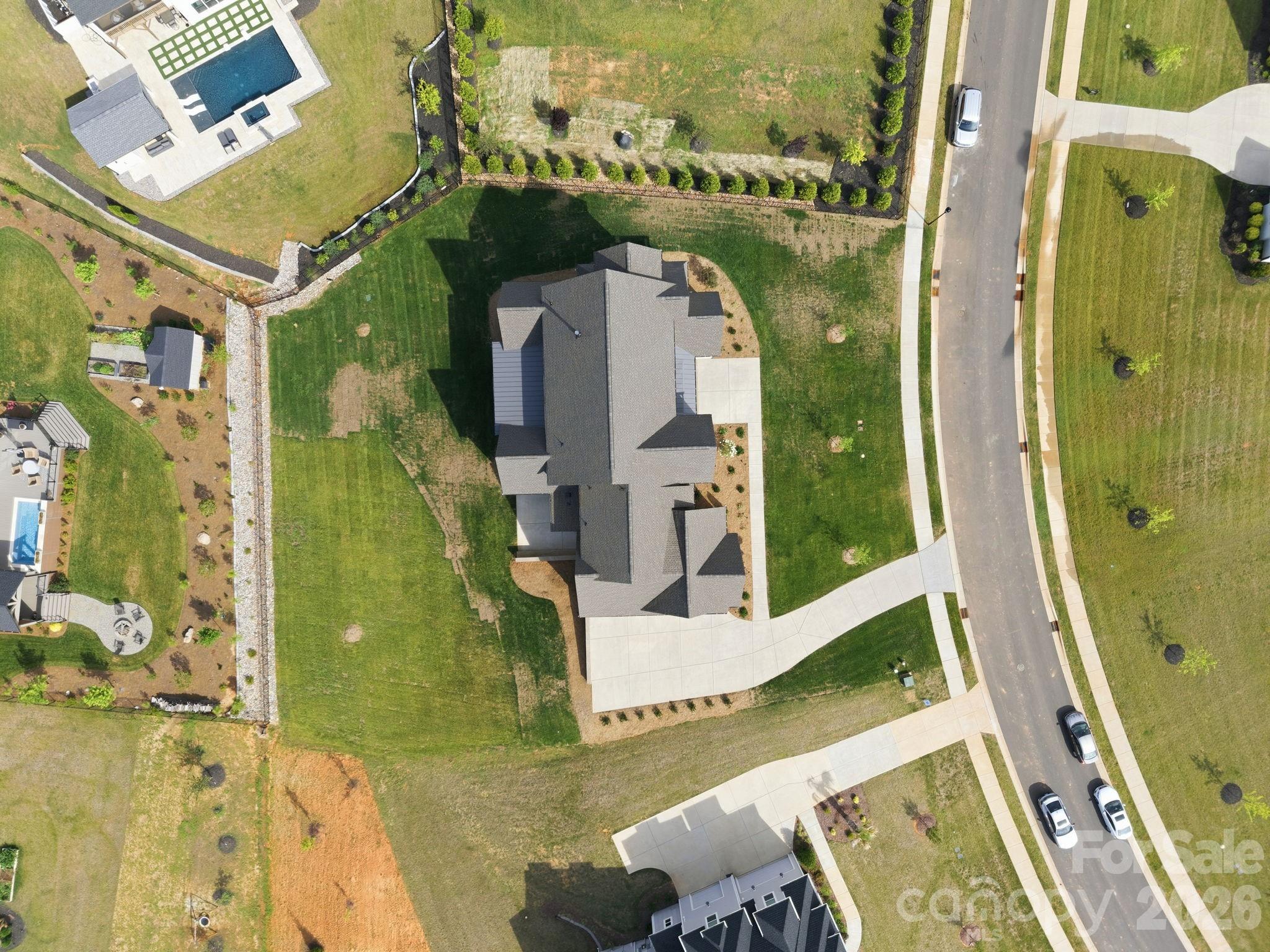 1121 Mesa Way #43 — Marvin