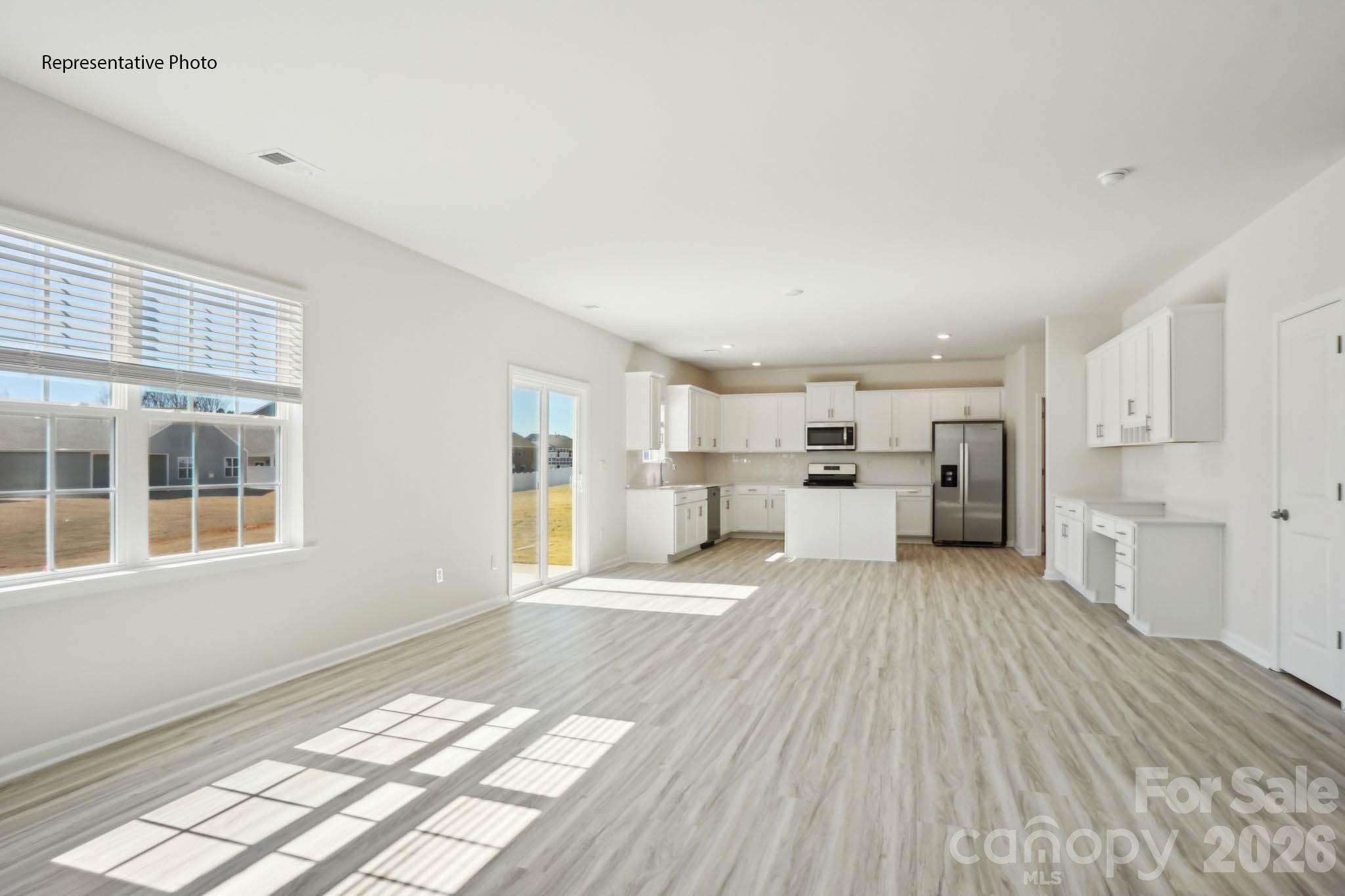 2031 Moorside Court — Lancaster