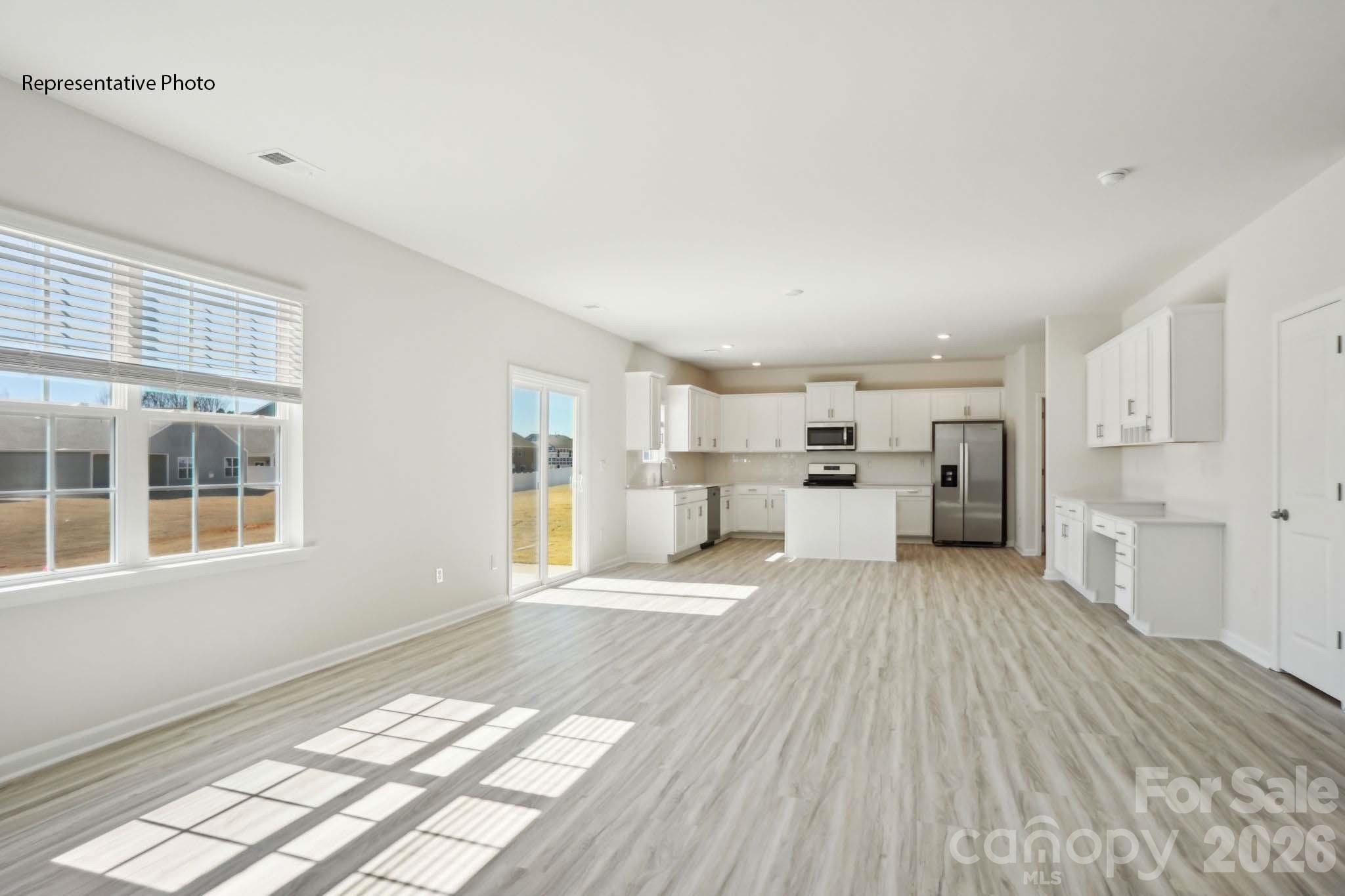 2031 Moorside Court — Lancaster