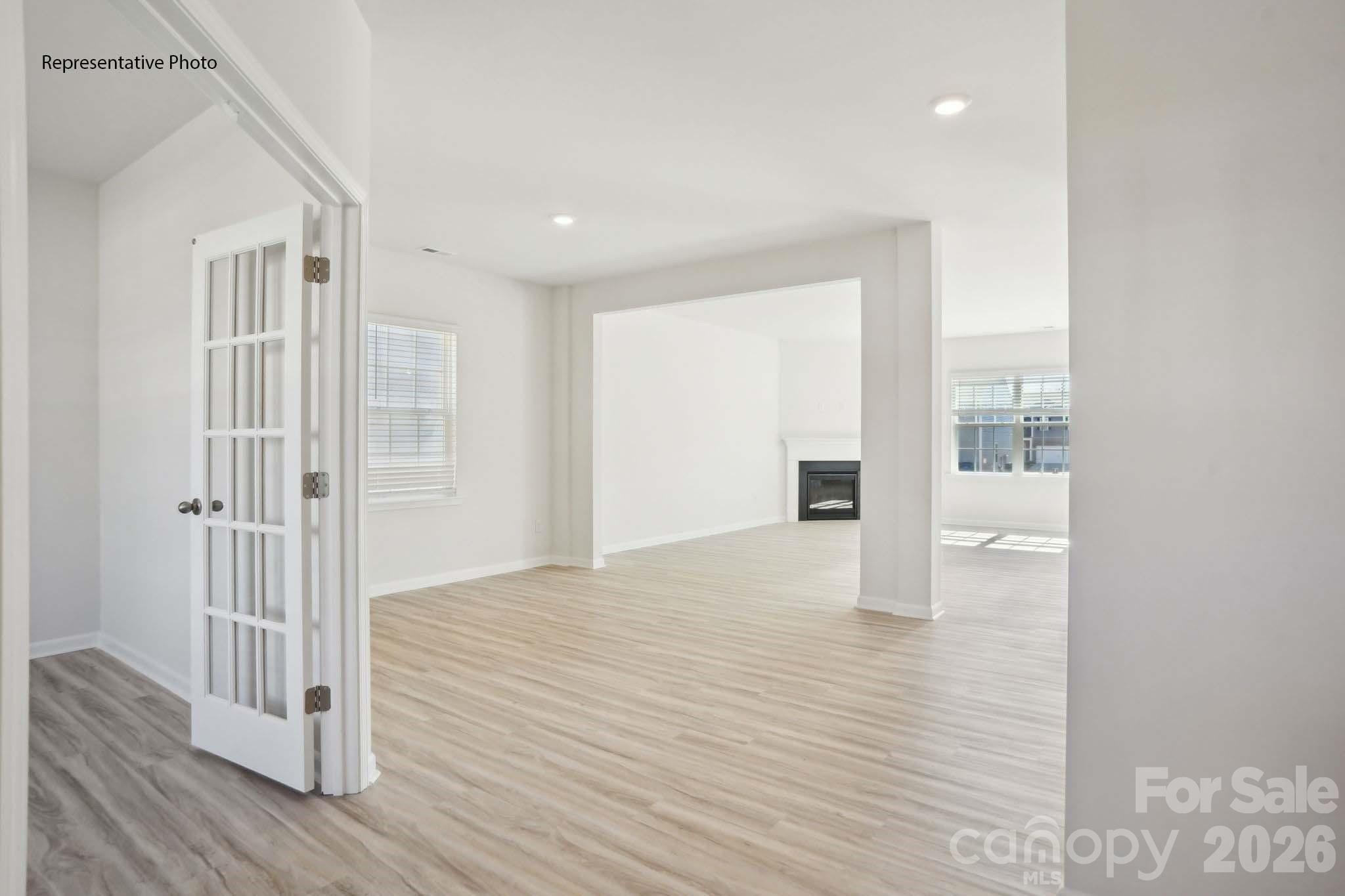 2031 Moorside Court — Lancaster