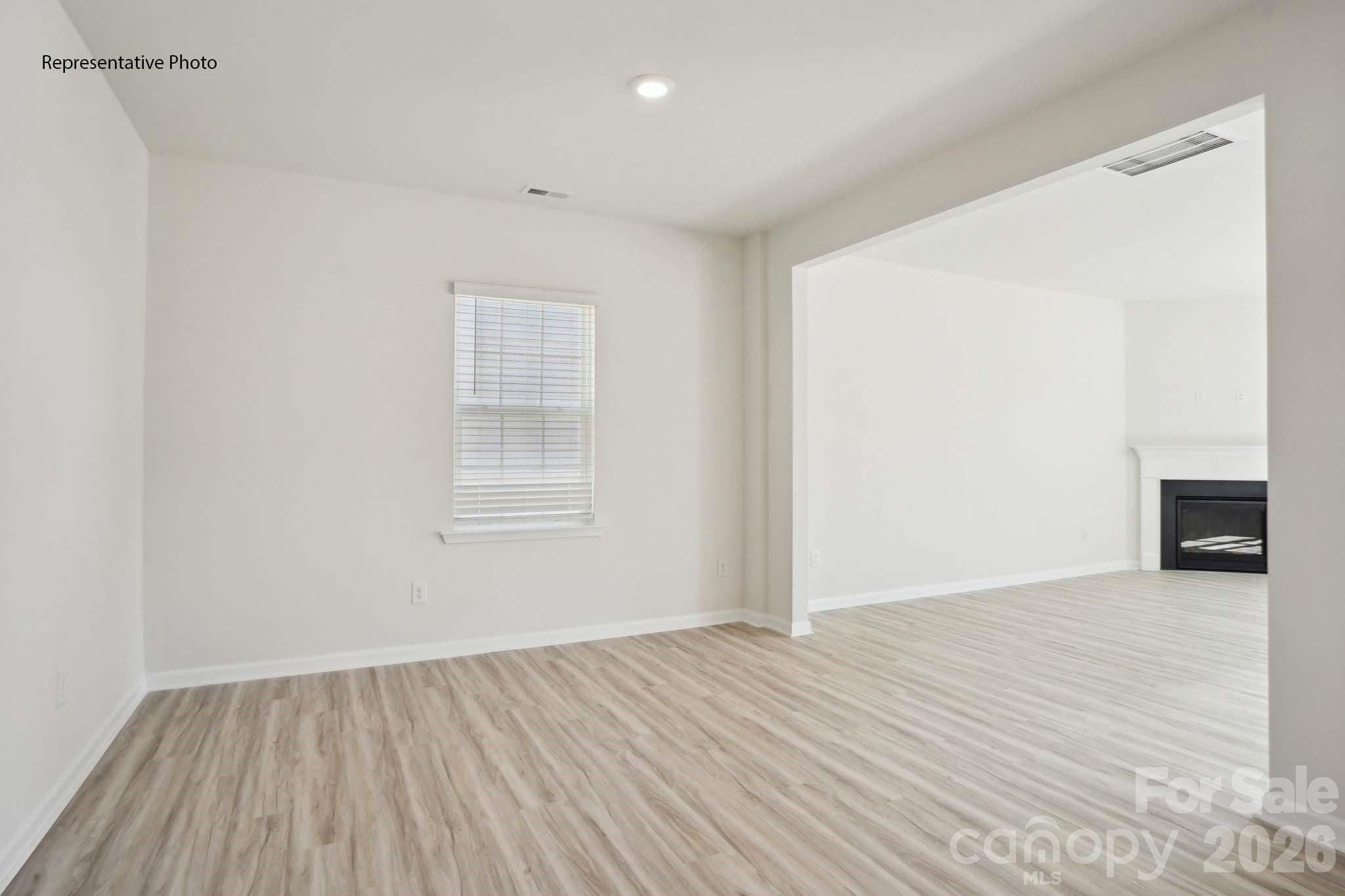 2031 Moorside Court — Lancaster