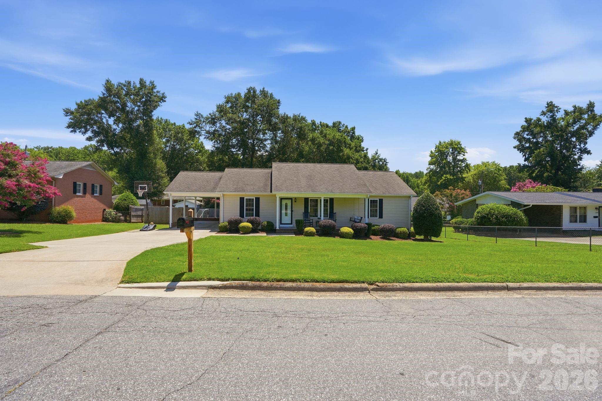 107 Wendover Drive — Lincolnton