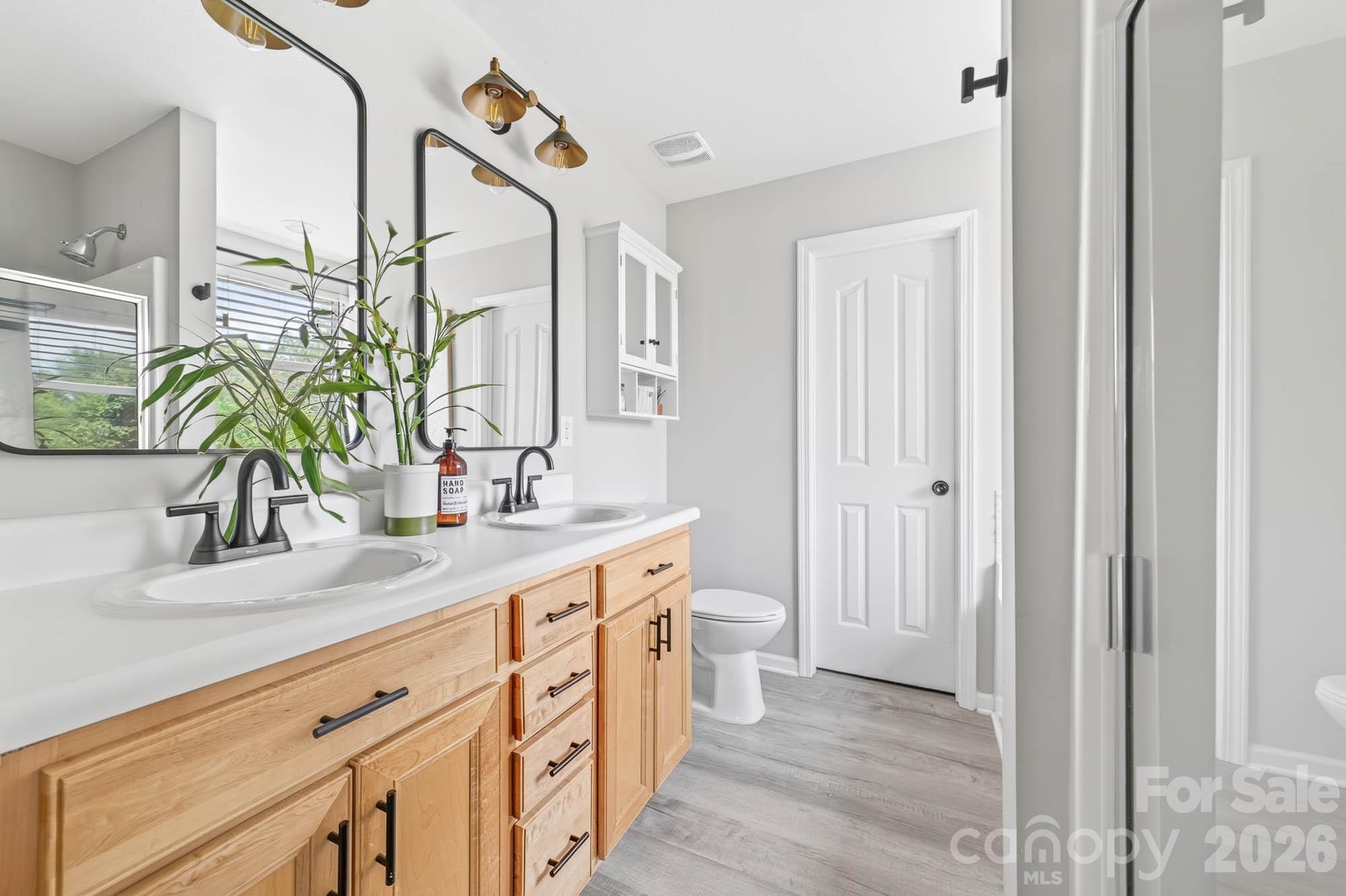 405 Galesburg Drive — Monroe