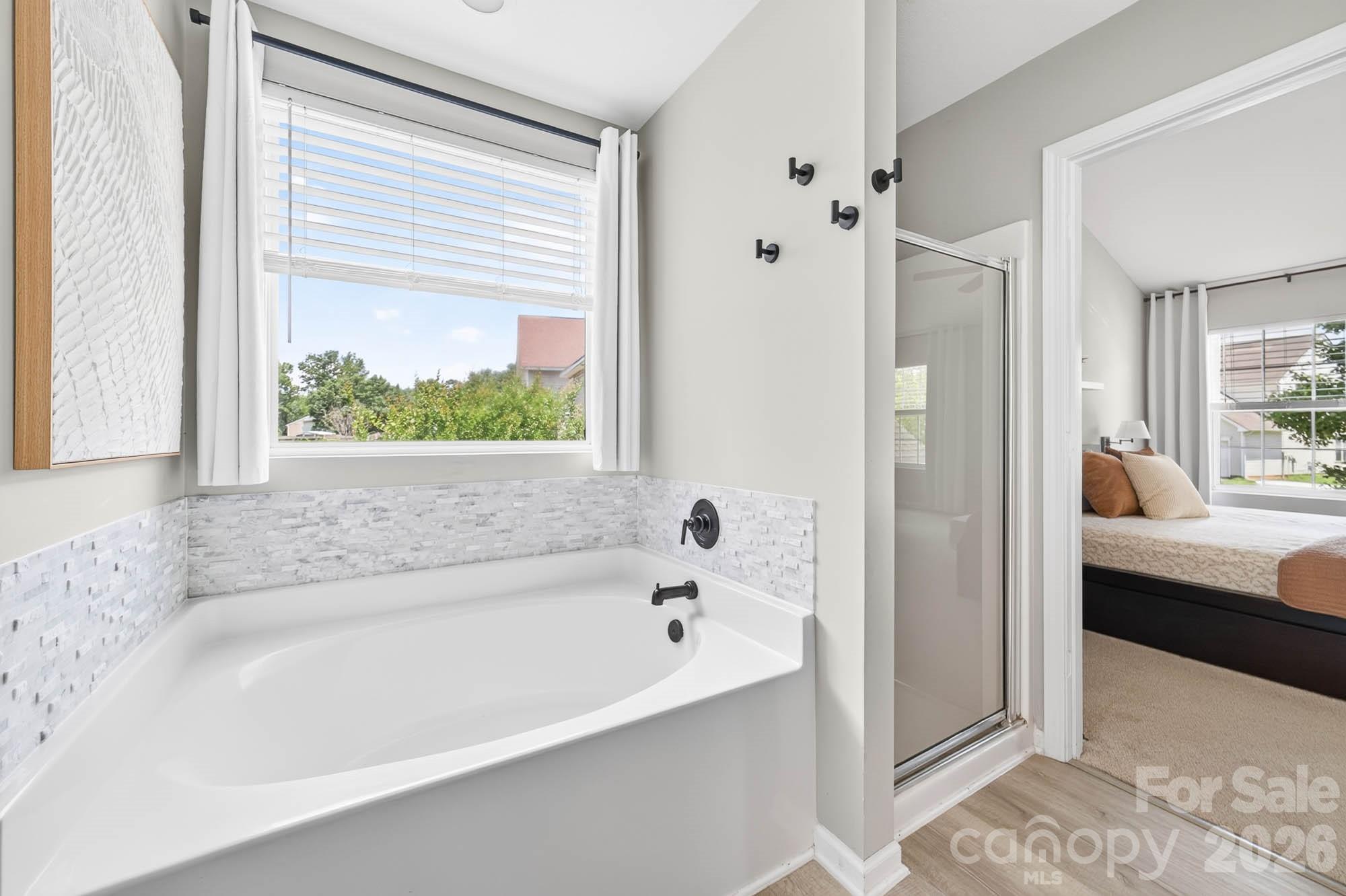 405 Galesburg Drive — Monroe