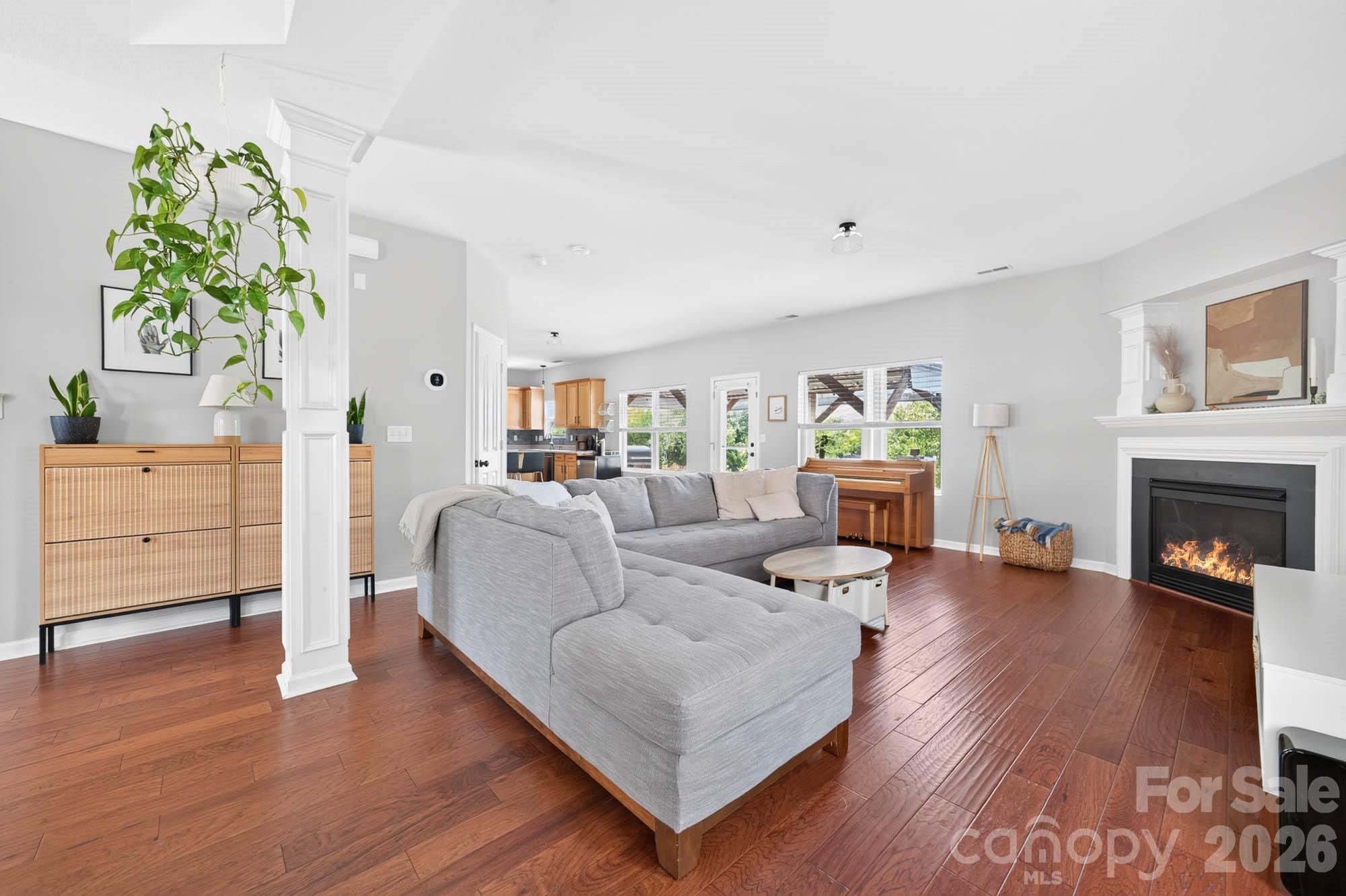 405 Galesburg Drive — Monroe