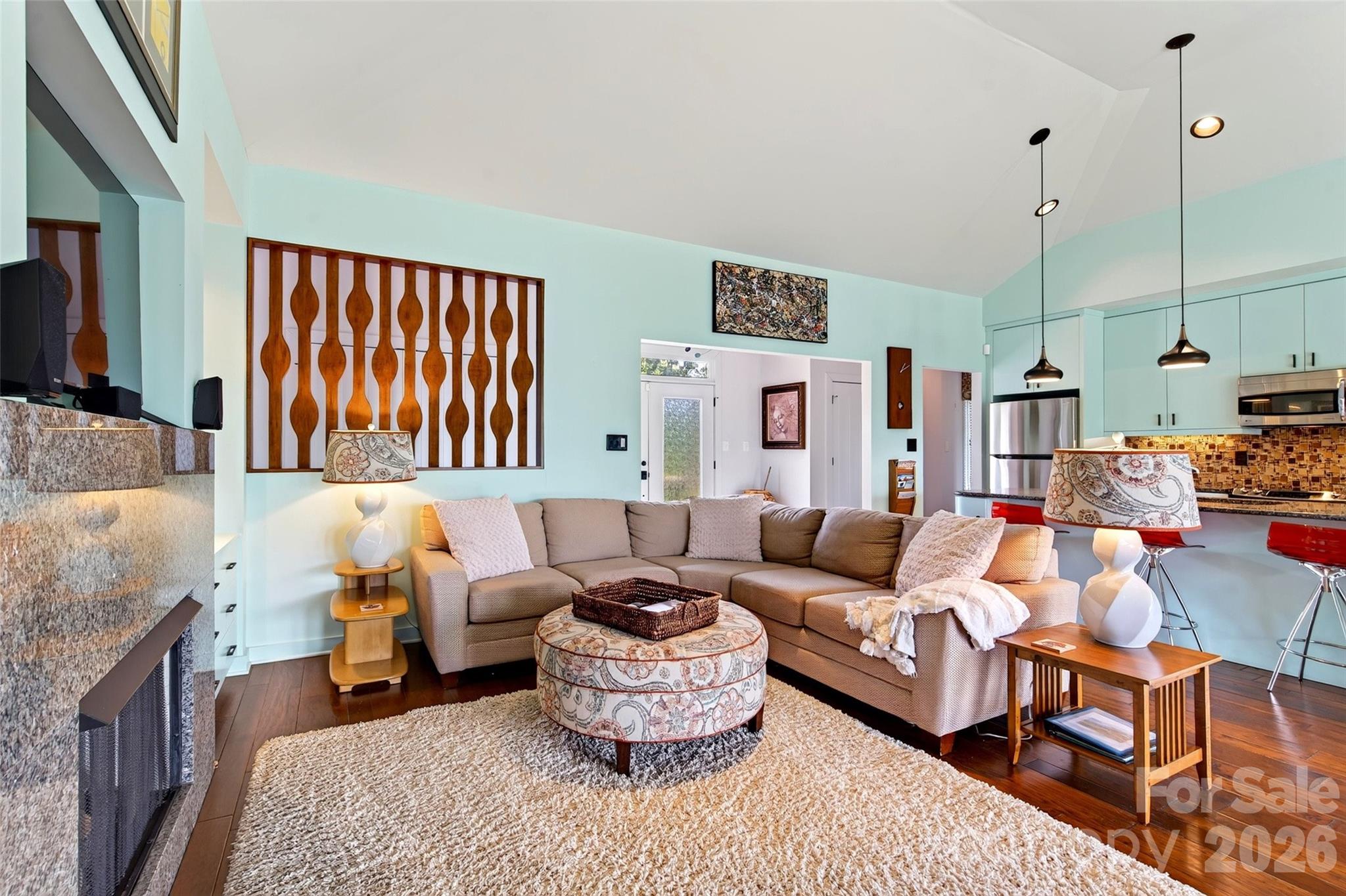 362 Captains Drive — Nebo
