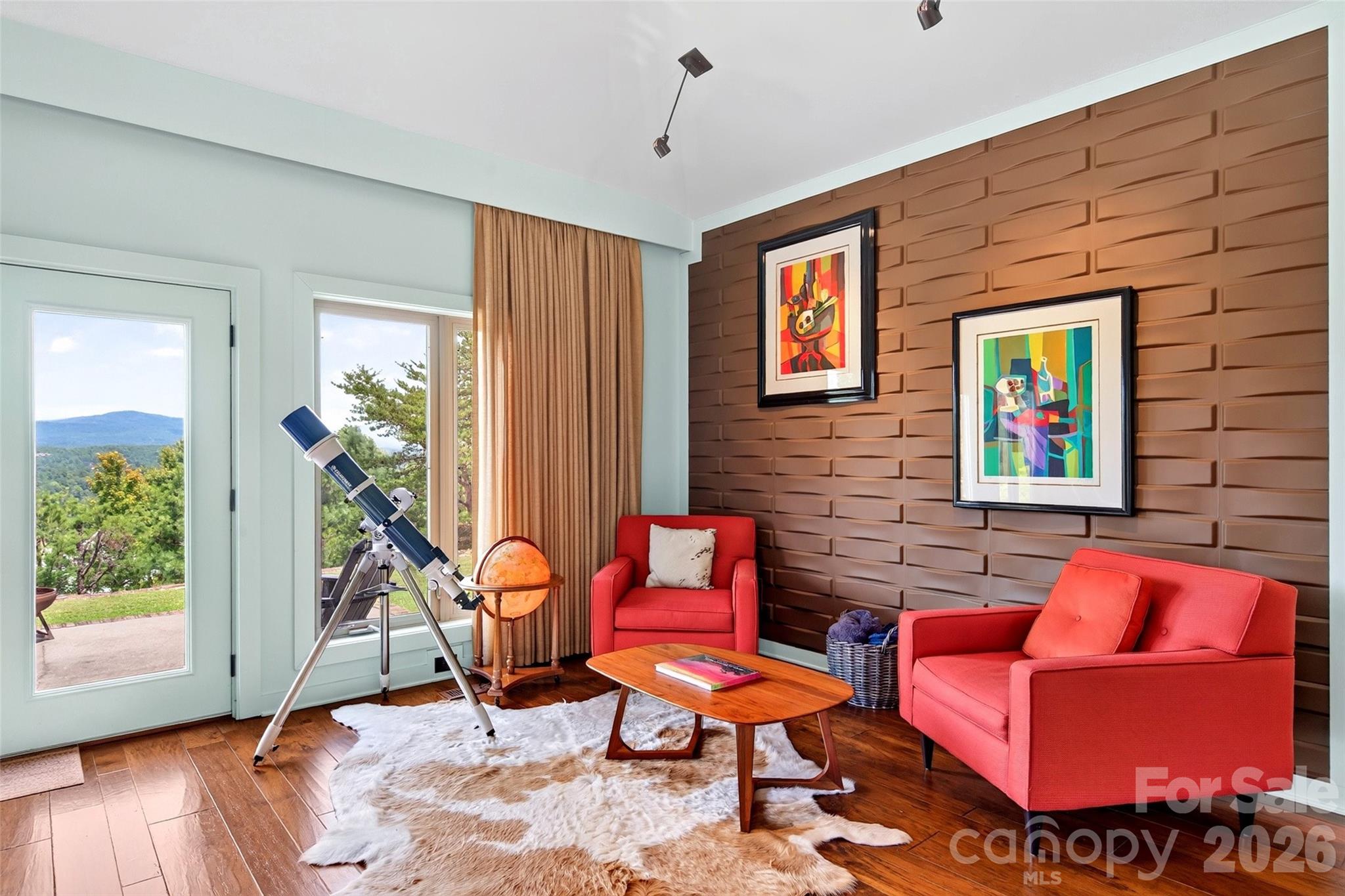 362 Captains Drive — Nebo