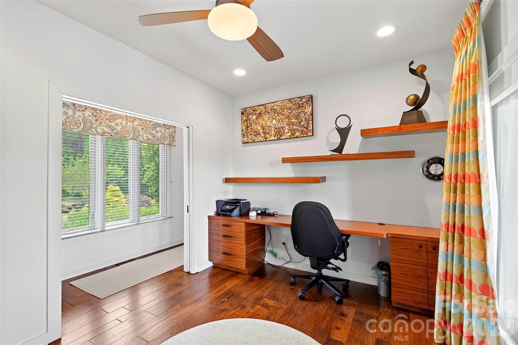 362 Captains Drive — Nebo