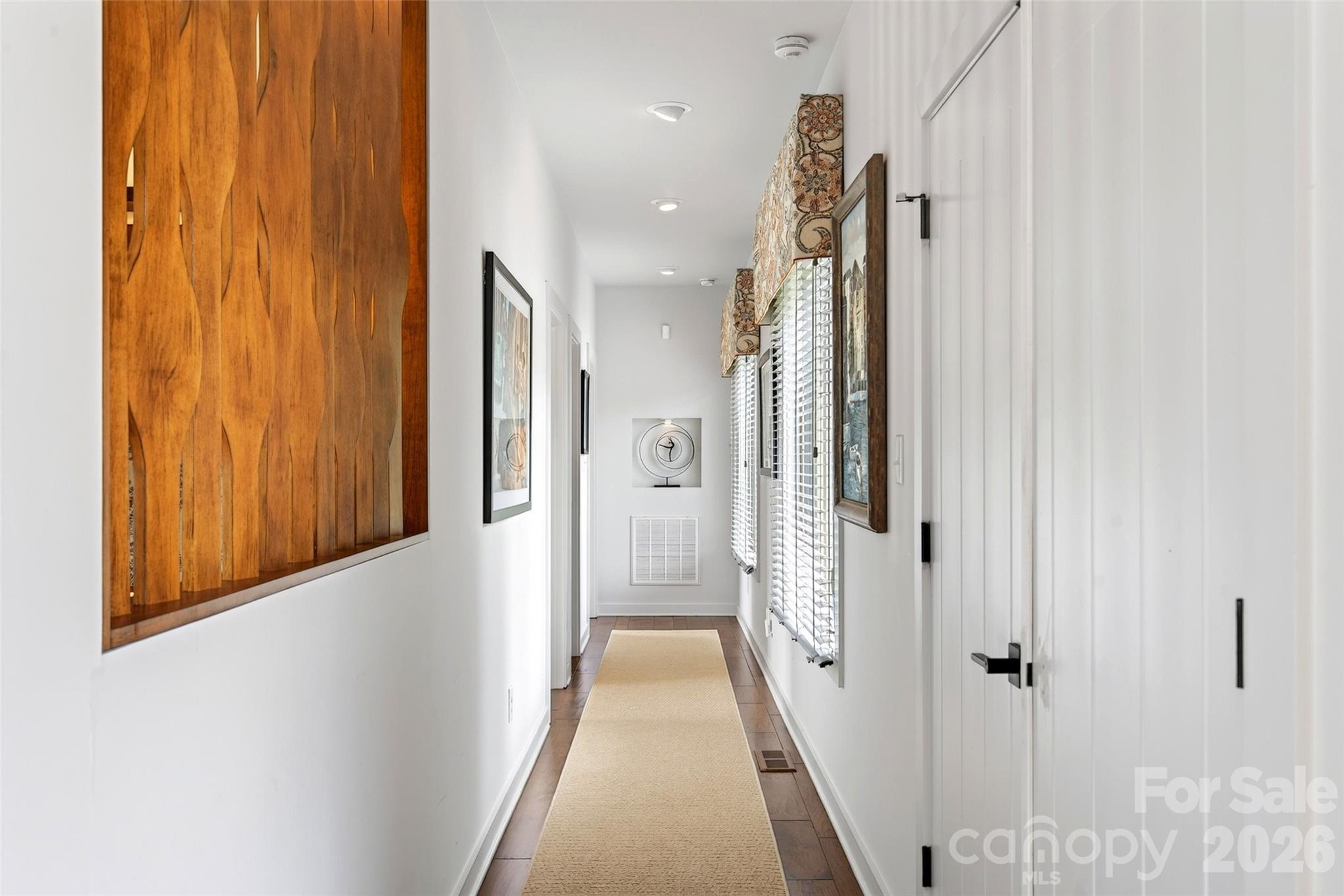 362 Captains Drive — Nebo