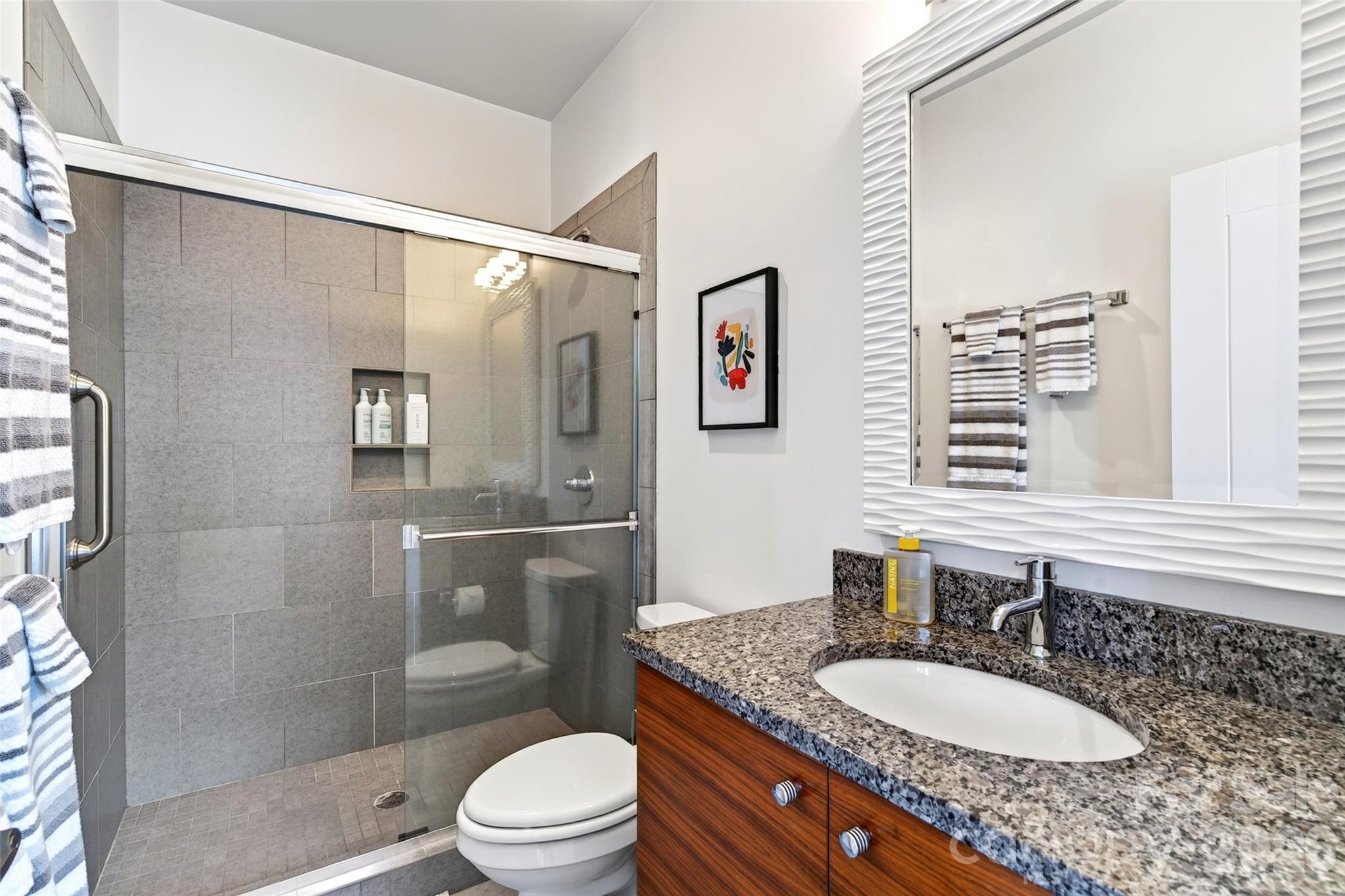 362 Captains Drive — Nebo