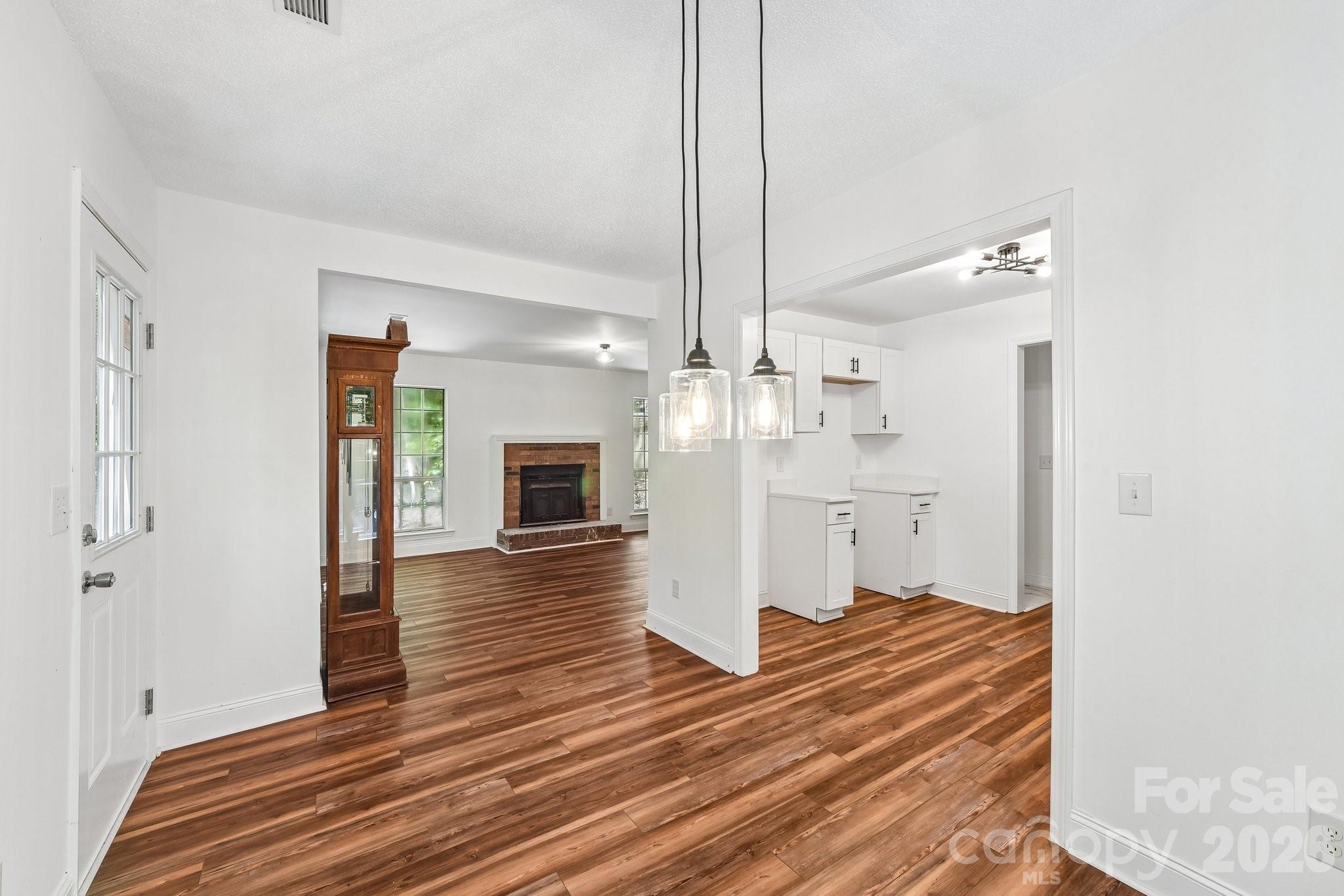 103 Worden Court — Huntersville