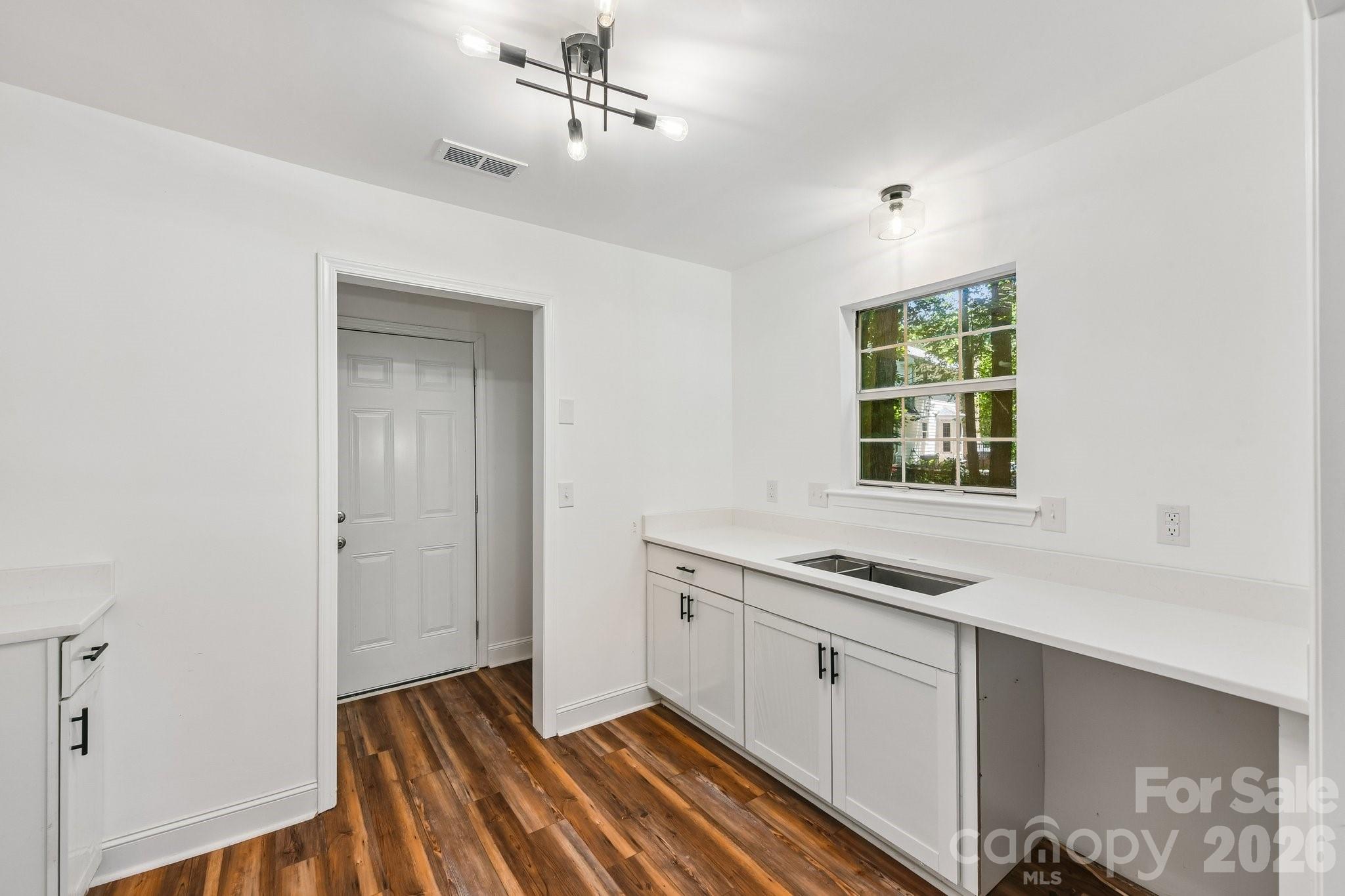 103 Worden Court — Huntersville