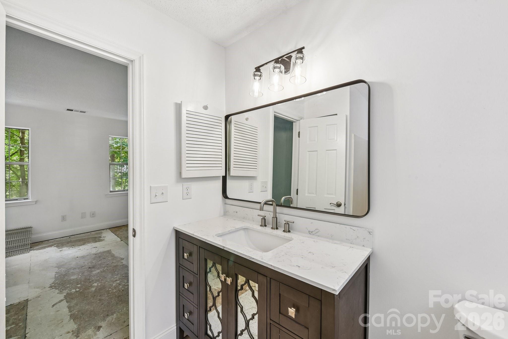 103 Worden Court — Huntersville