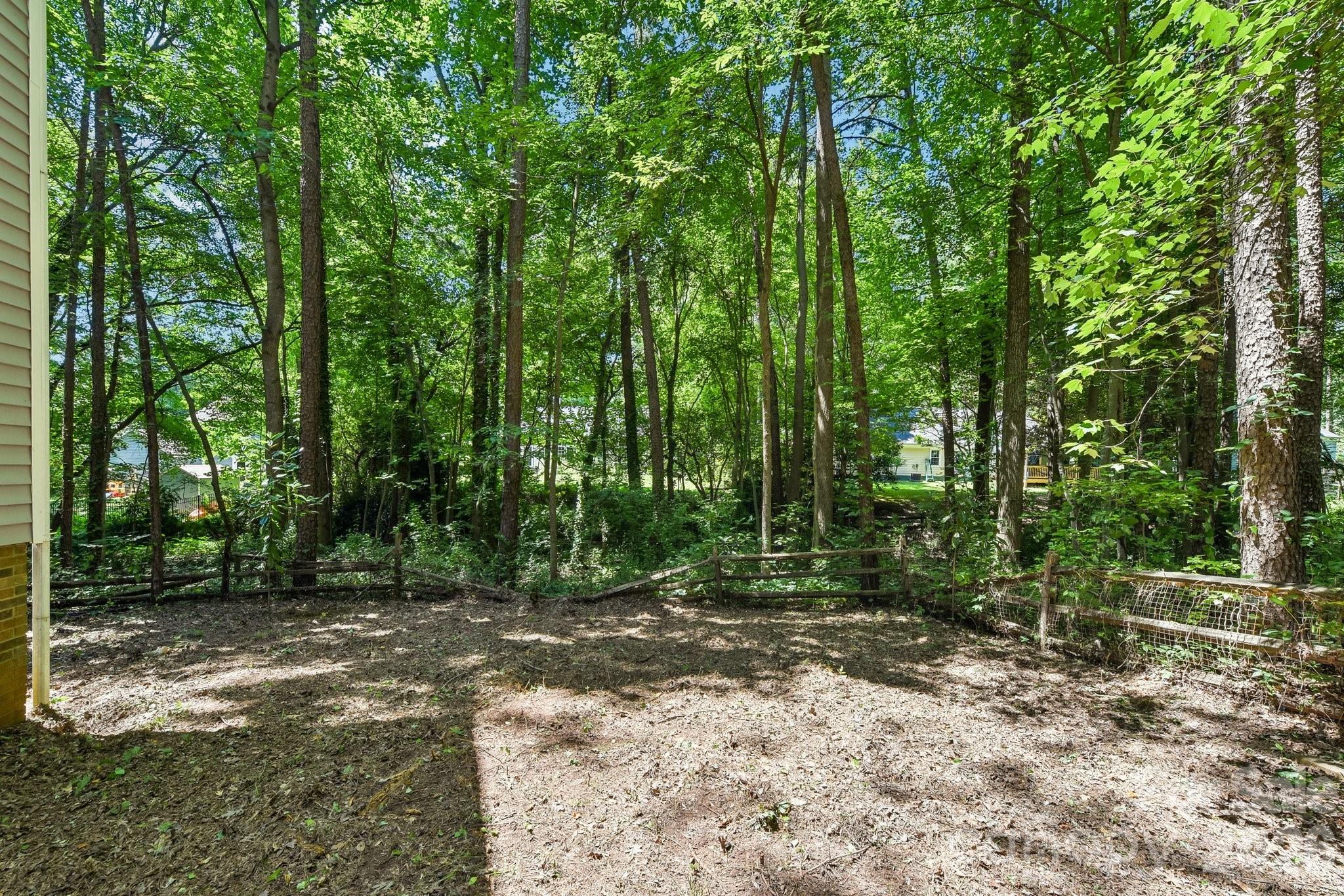 103 Worden Court — Huntersville