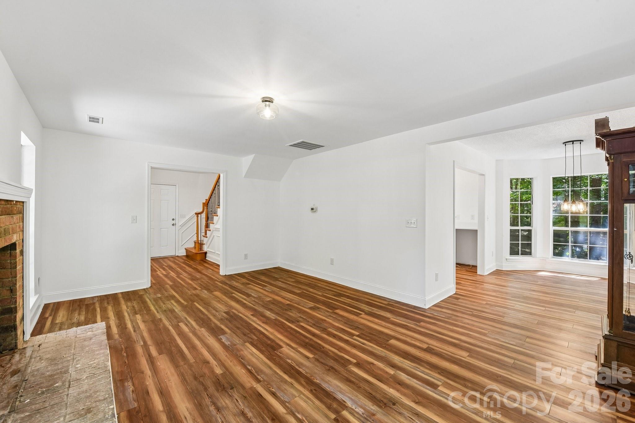 103 Worden Court — Huntersville