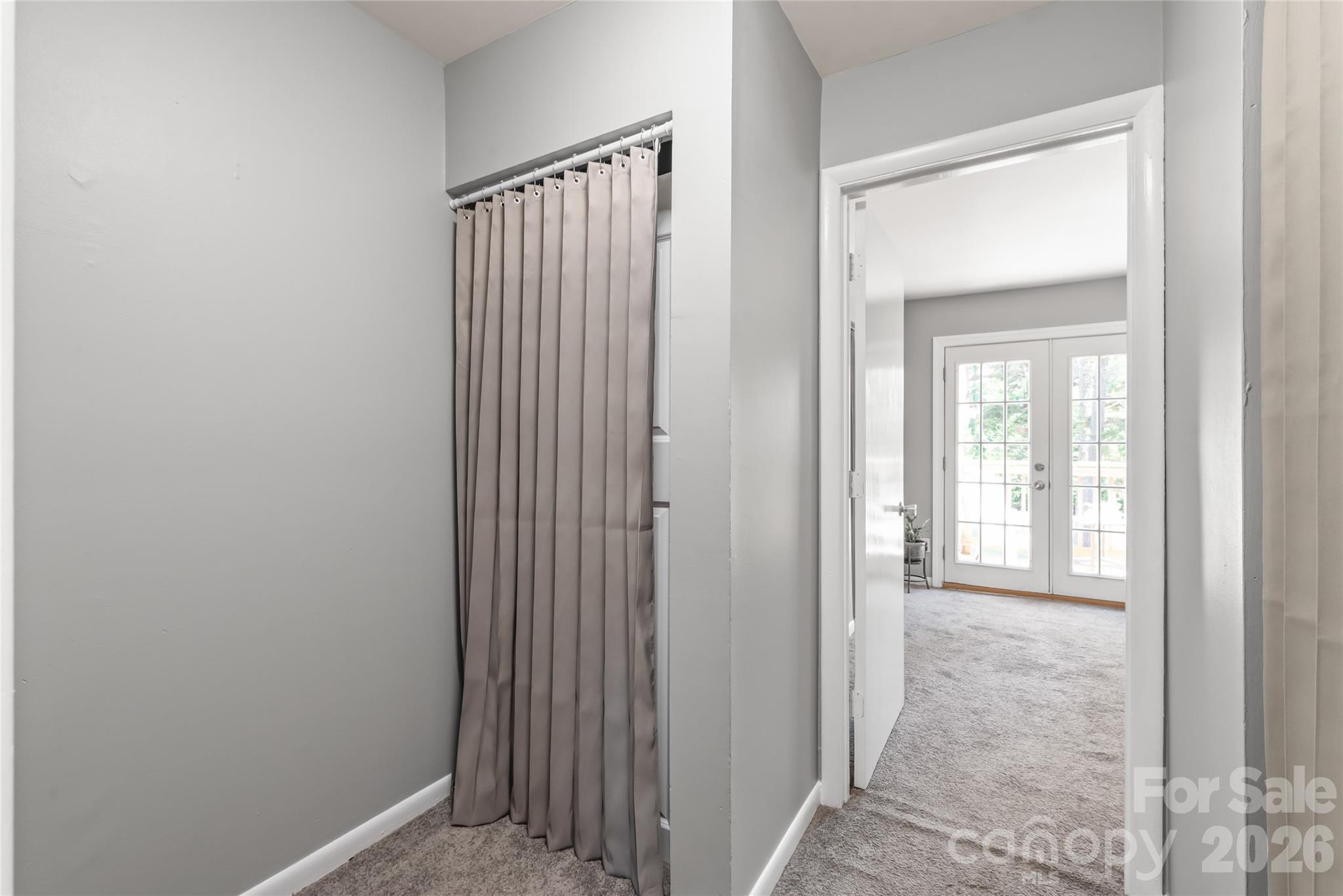 9156 Black Heath Circle — Charlotte