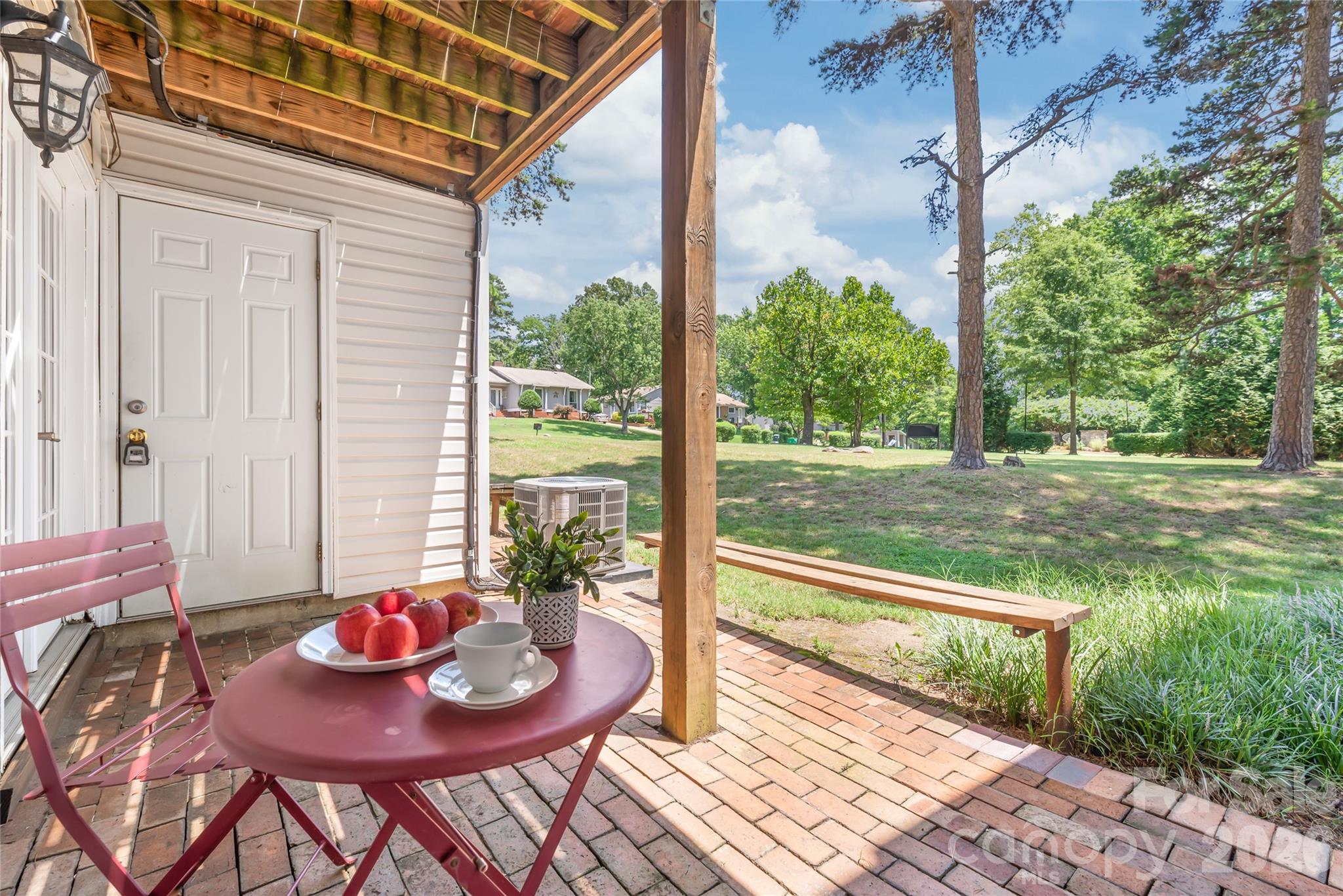 9156 Black Heath Circle — Charlotte