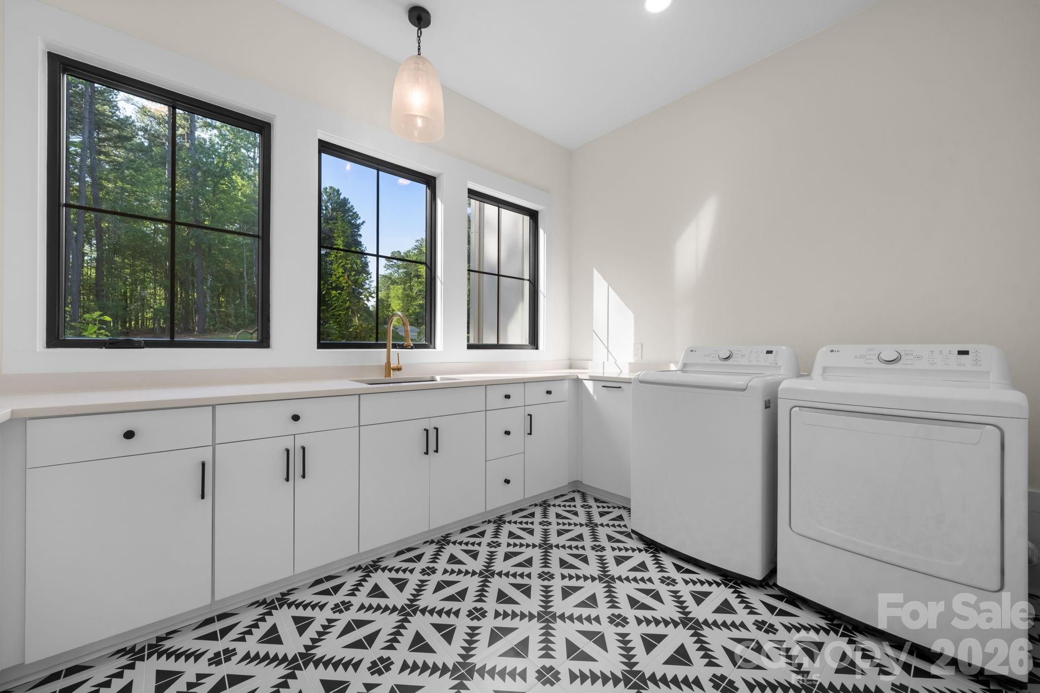 3738 George Court — Denver