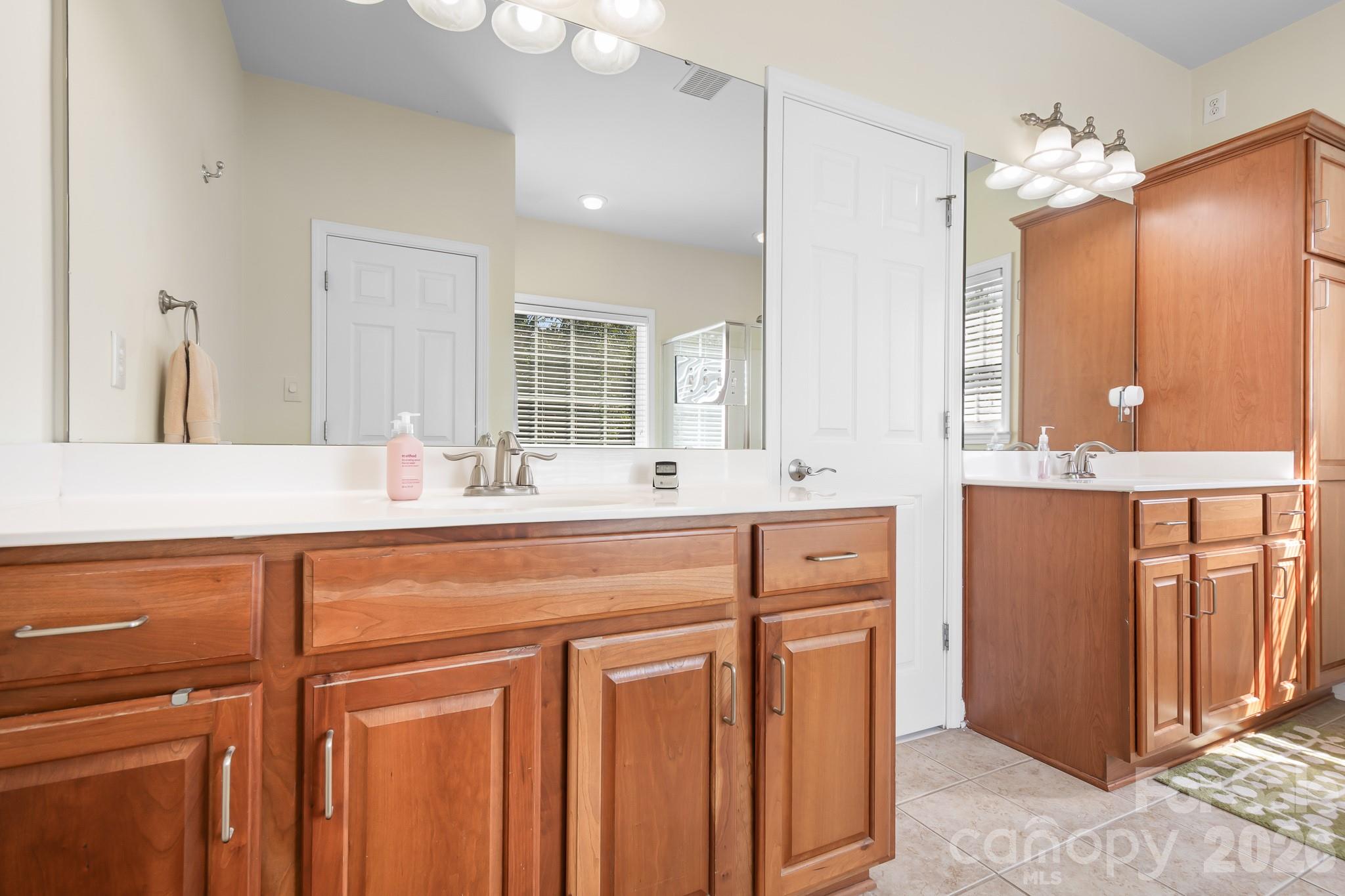 8606 Camberly Road — Huntersville