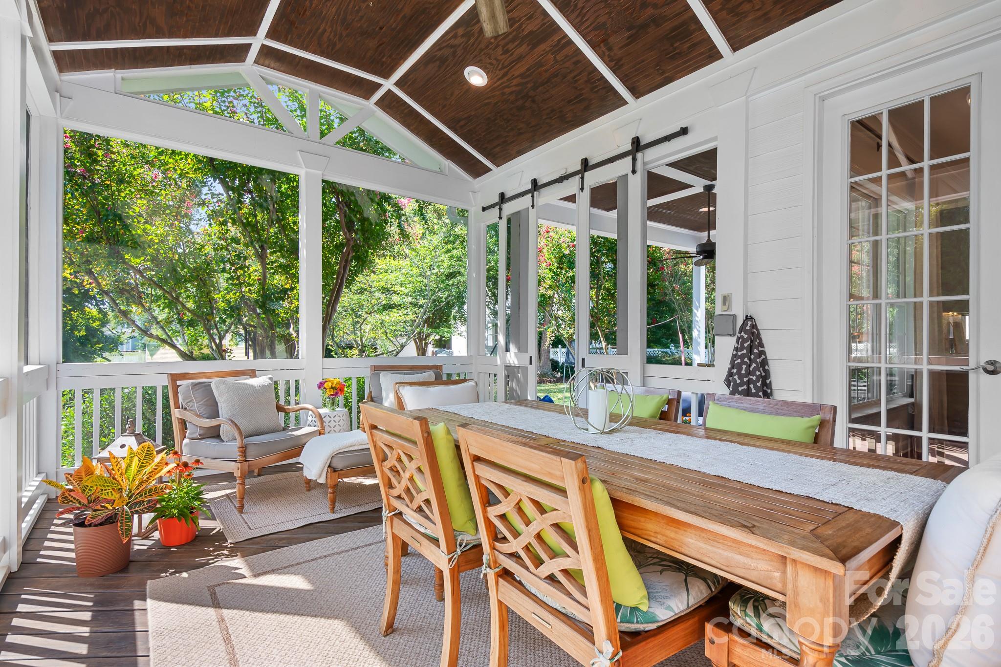 8606 Camberly Road — Huntersville