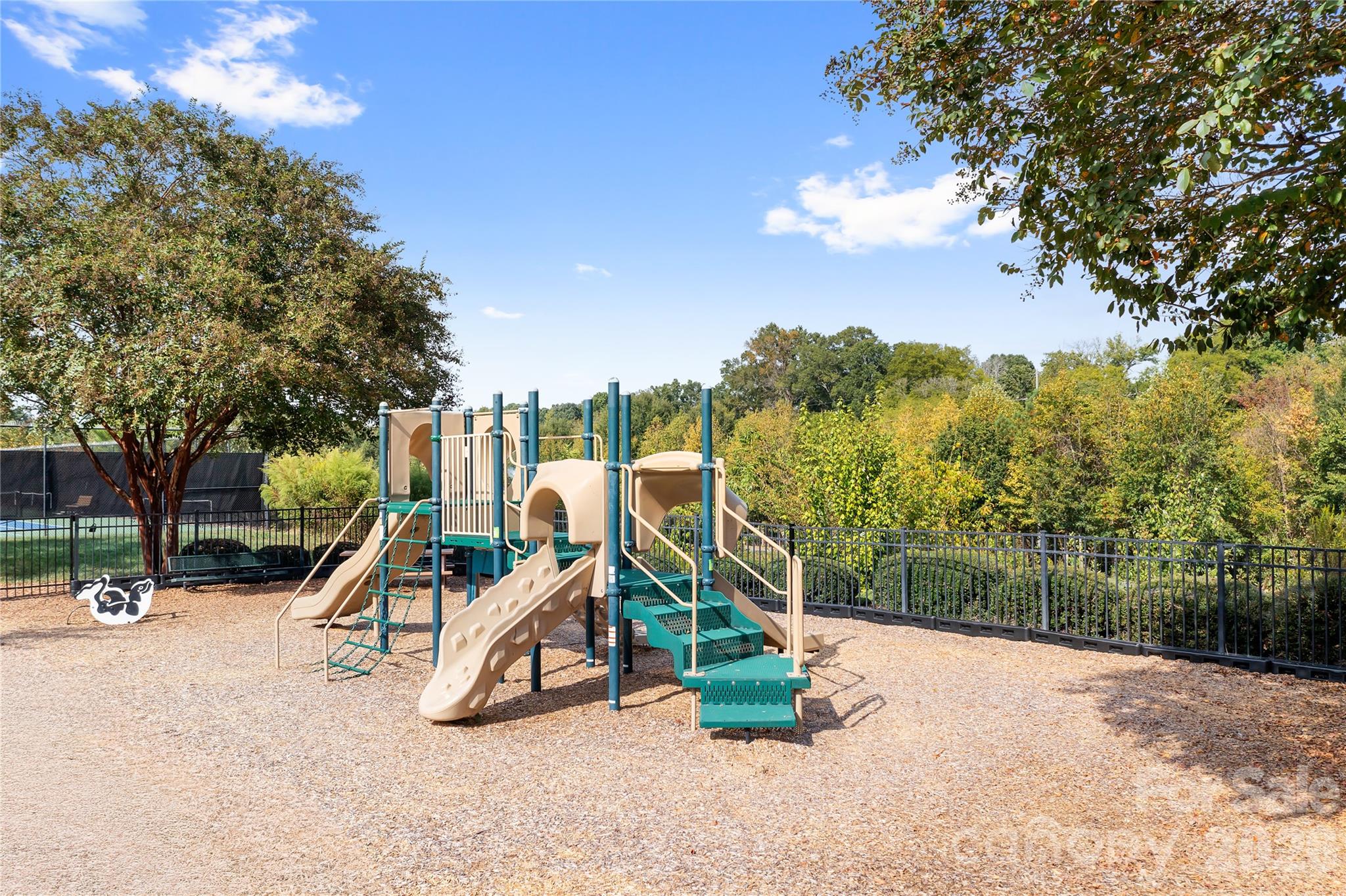 8606 Camberly Road — Huntersville