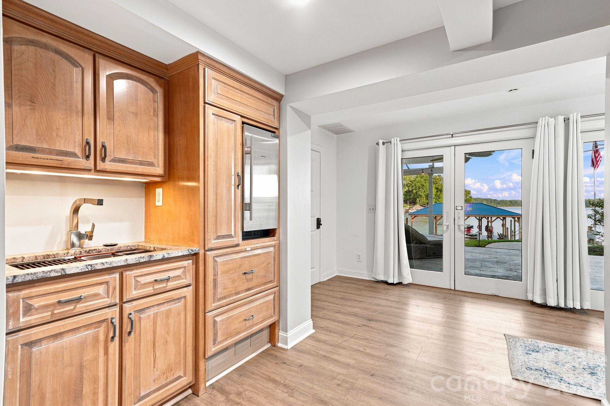 219 Penicillin Point — Troutman
