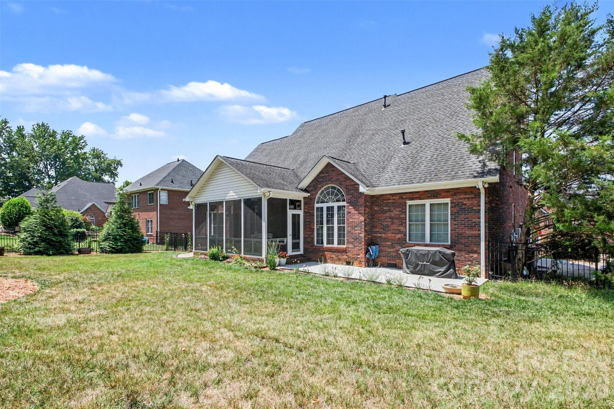 5107 Summerell Avenue — Gastonia
