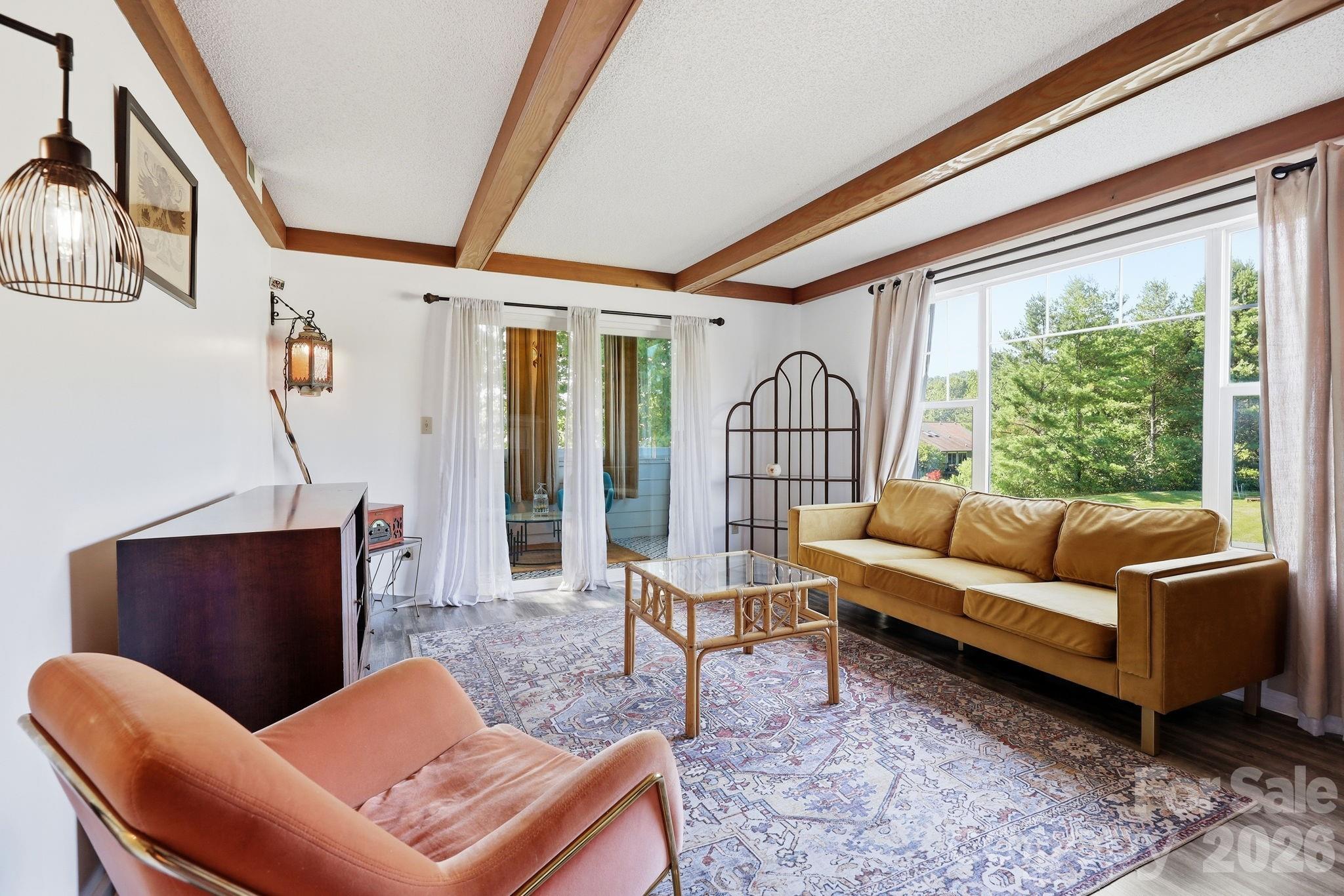 2705 Deermouse Way — Hendersonville
