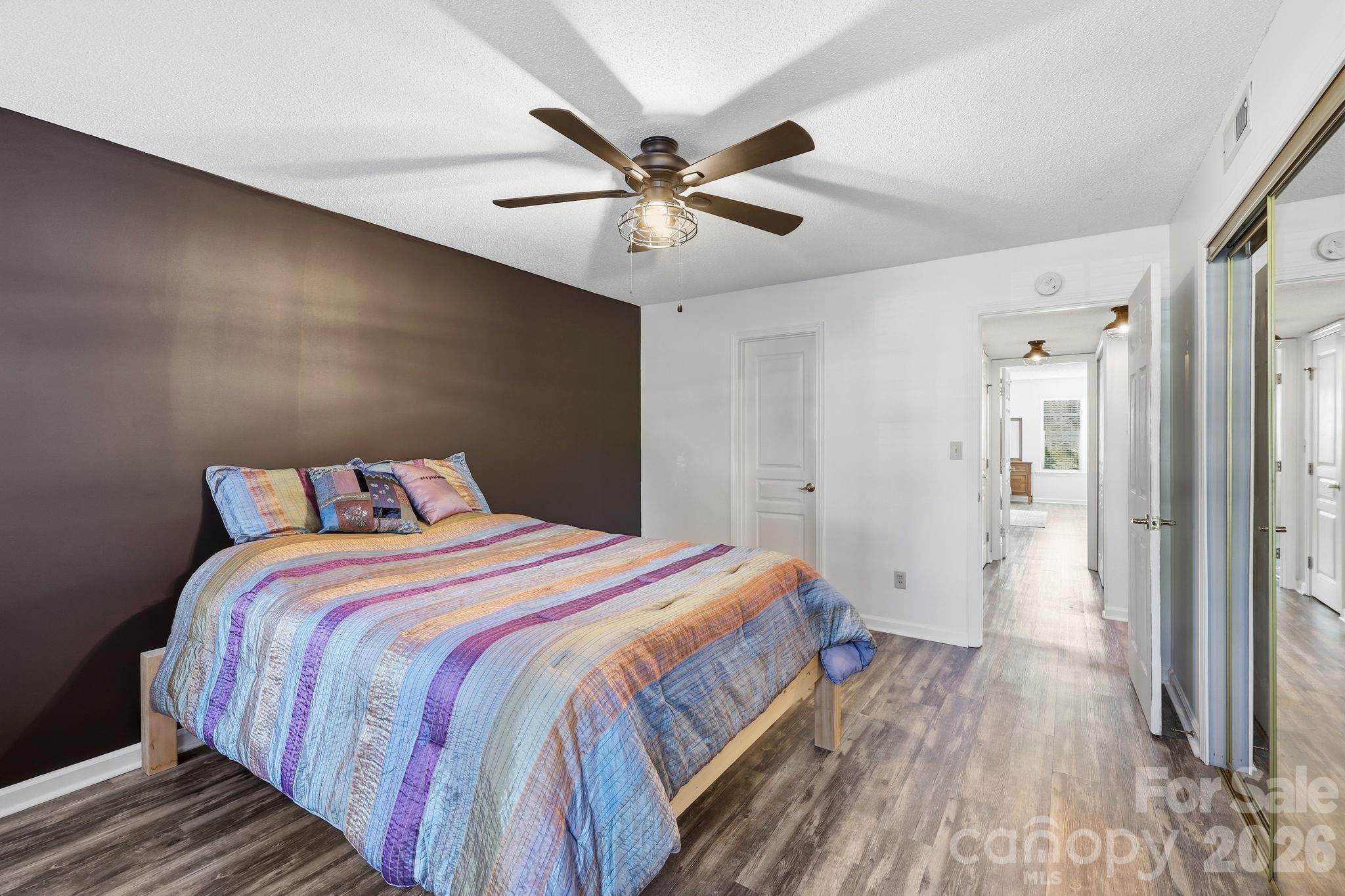 2705 Deermouse Way — Hendersonville
