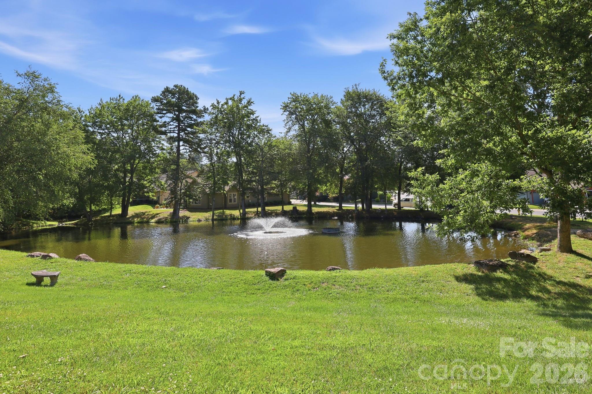 2705 Deermouse Way — Hendersonville